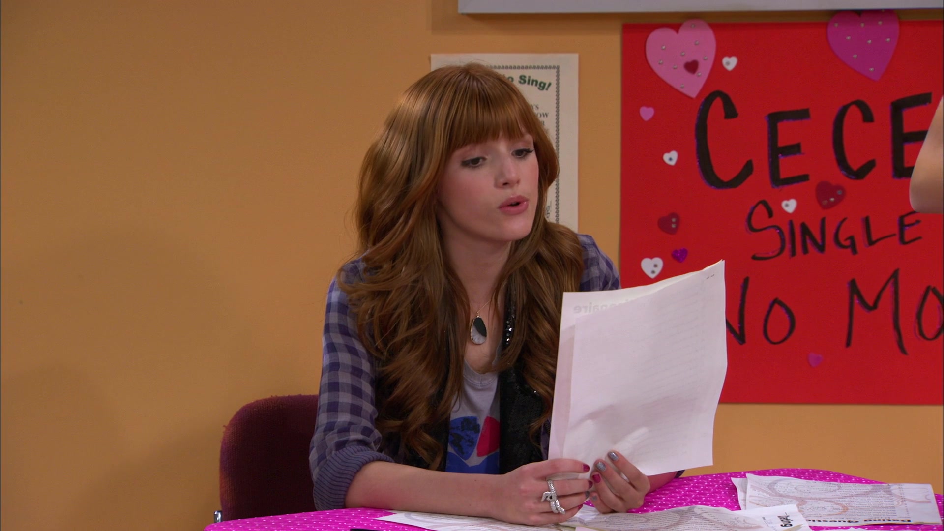 Shake_It_Up_S01E10_1080p_BTD_001197.jpg