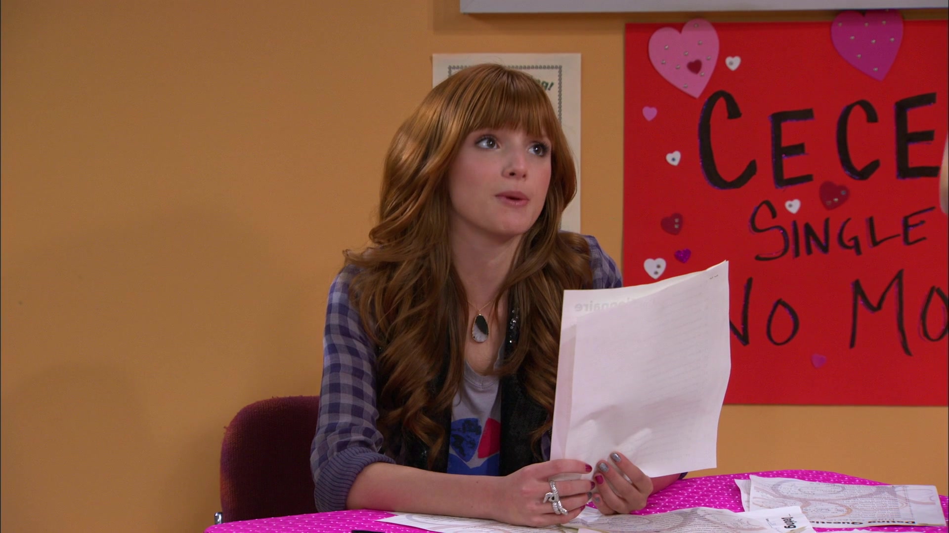 Shake_It_Up_S01E10_1080p_BTD_001198.jpg