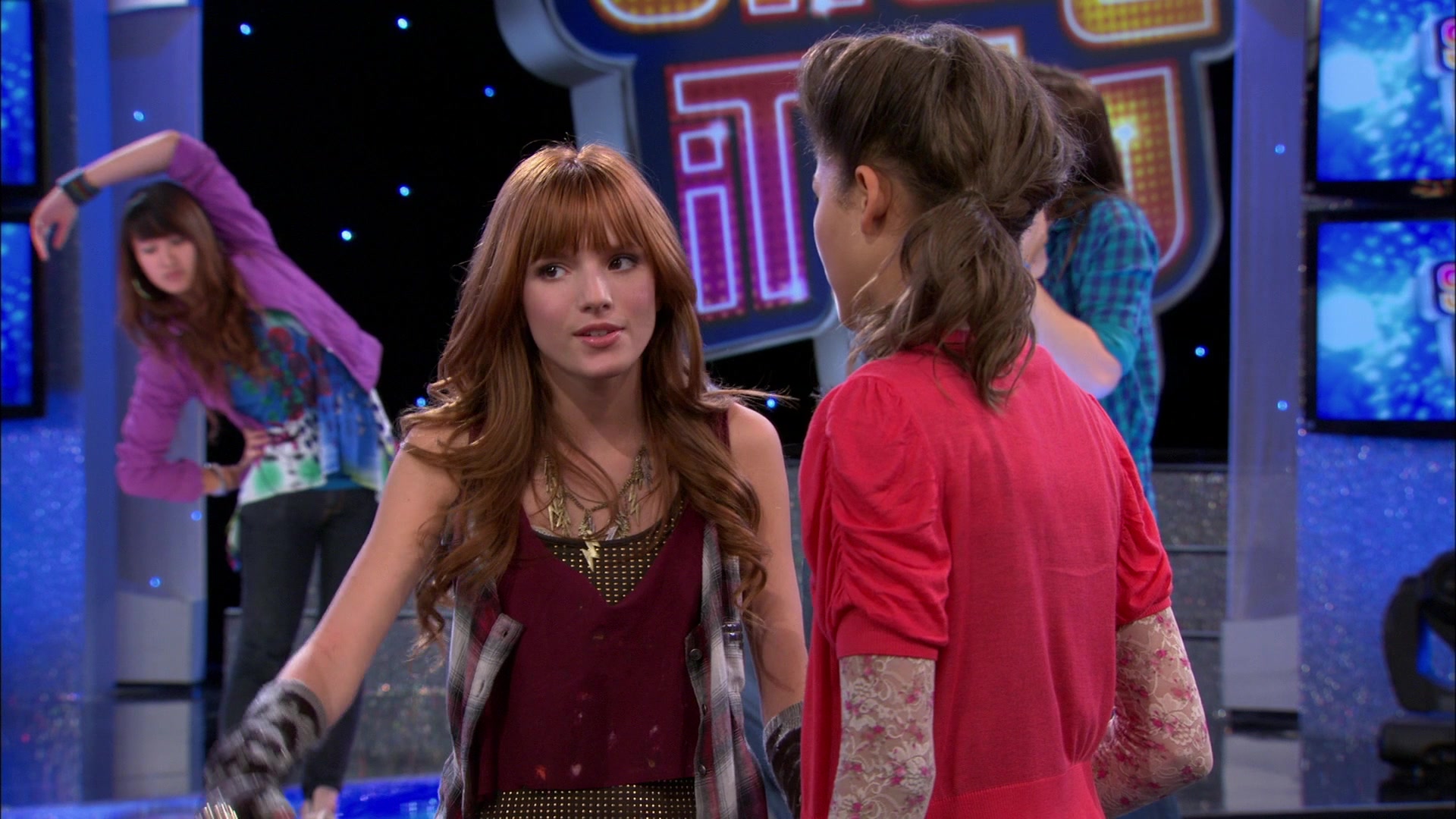 Shake_It_Up_S01E10_1080p_BTD_001794.jpg Shake_It_Up_S01E10_1080p_BTD_001794.jpg