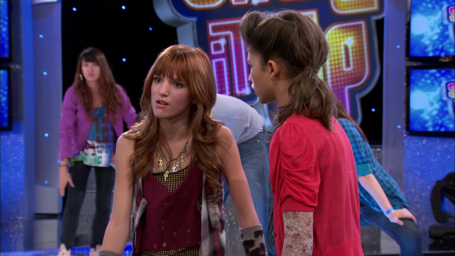 Shake_It_Up_S01E10_1080p_BTD_001820.jpg Shake_It_Up_S01E10_1080p_BTD_001820.jpg
