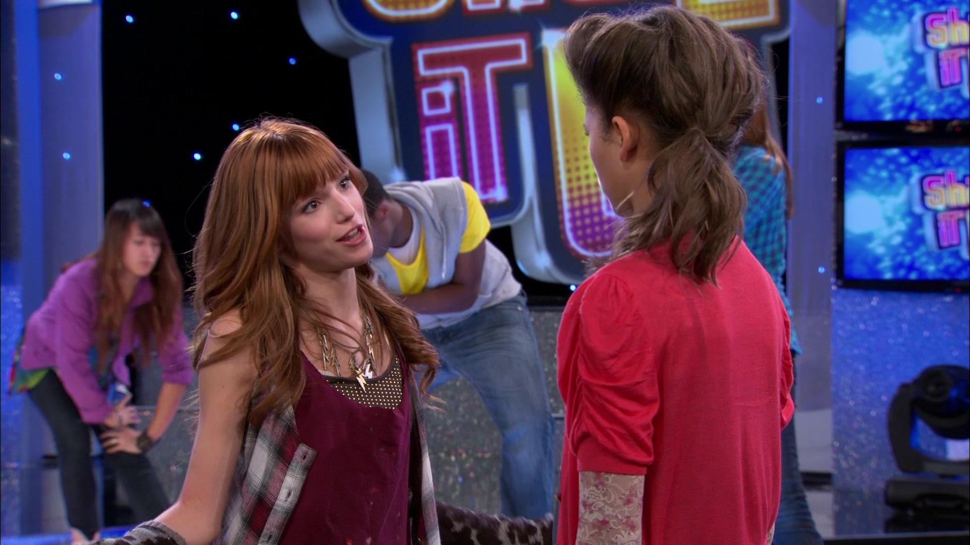 Shake_It_Up_S01E10_1080p_BTD_001842.jpg Shake_It_Up_S01E10_1080p_BTD_001842.jpg