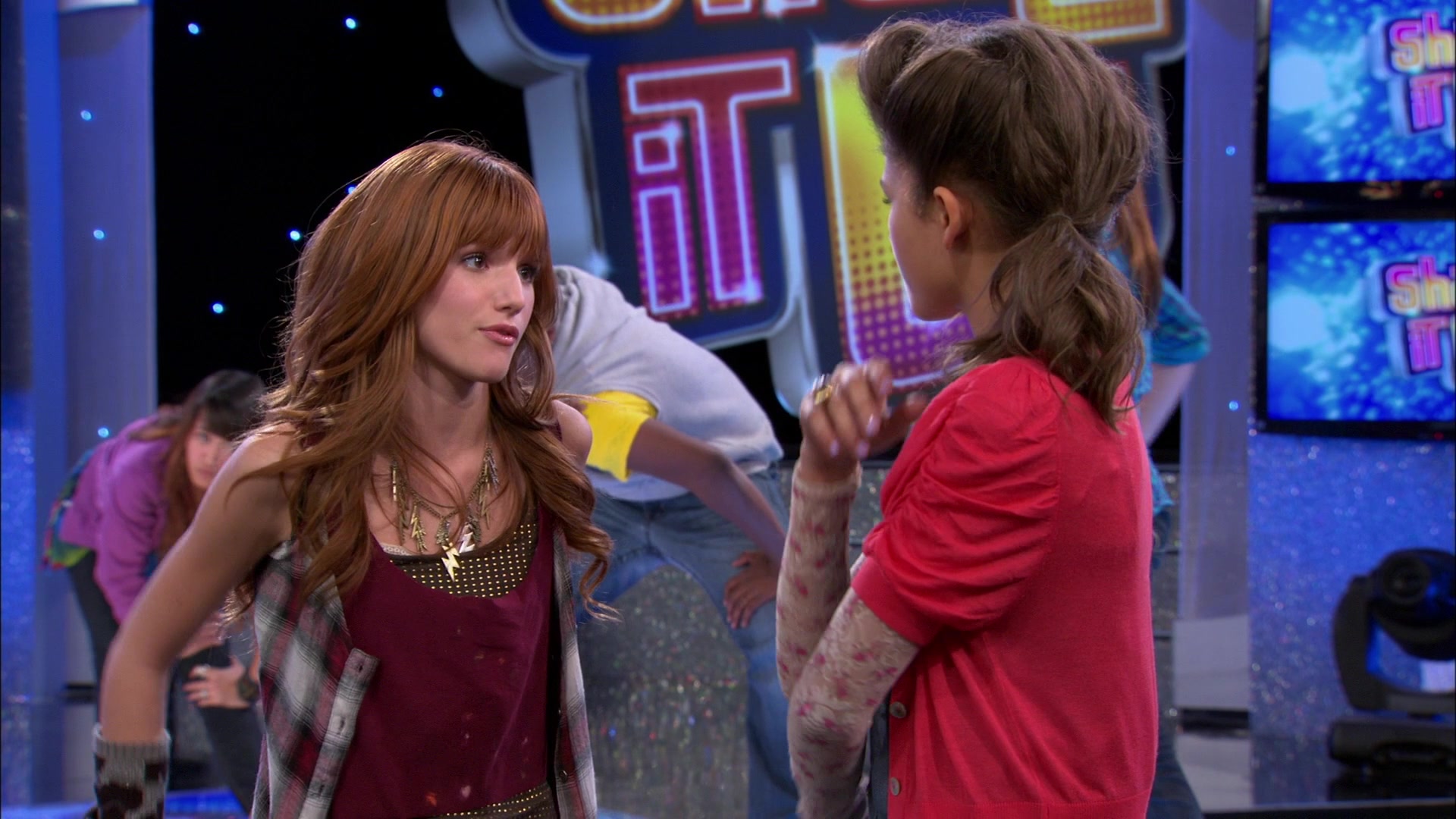 Shake_It_Up_S01E10_1080p_BTD_001853.jpg Shake_It_Up_S01E10_1080p_BTD_001853.jpg