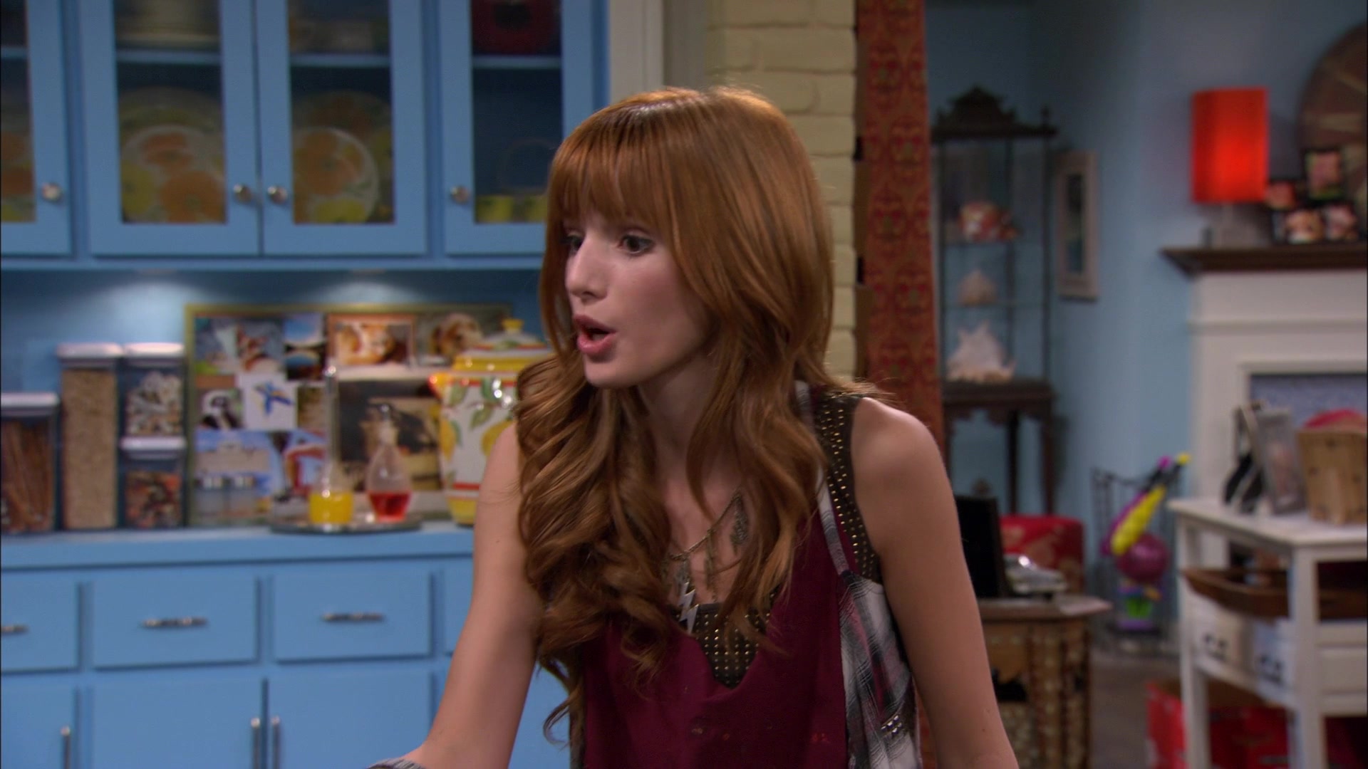 Shake_It_Up_S01E10_1080p_BTD_002061.jpg