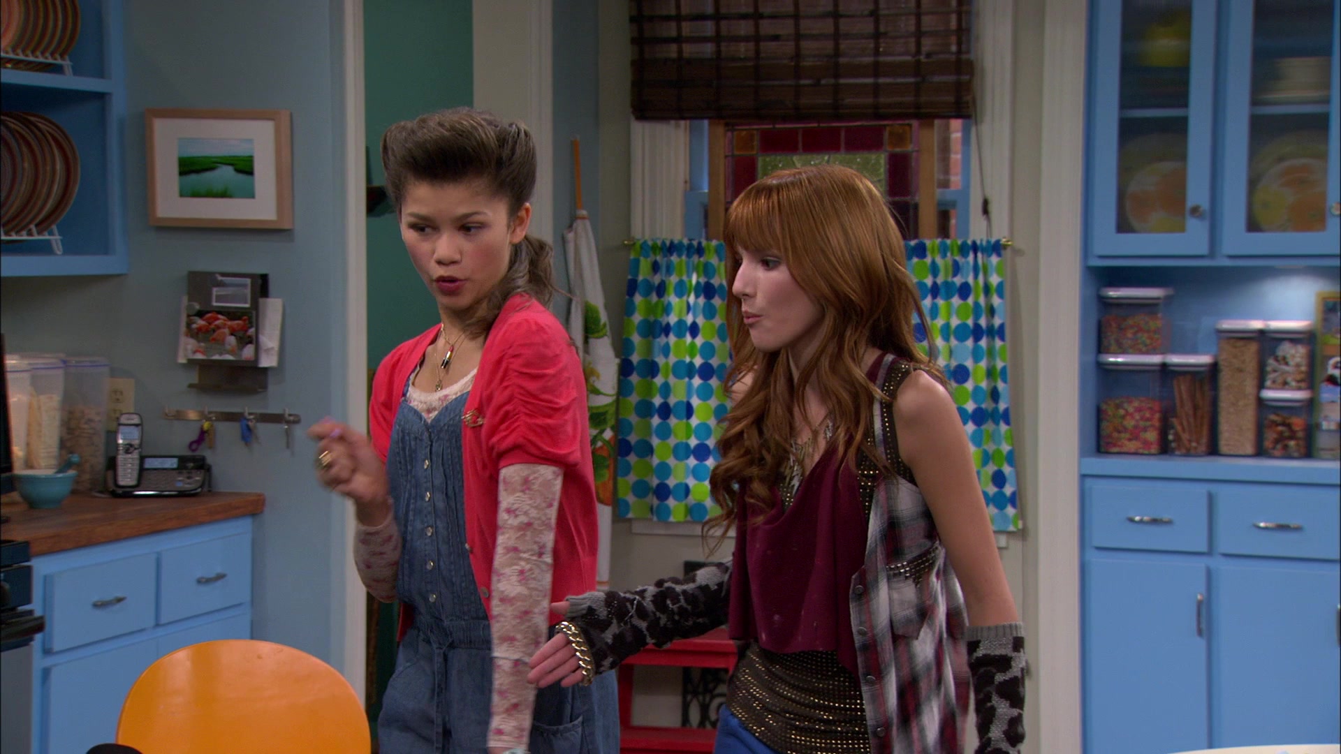 Shake_It_Up_S01E10_1080p_BTD_002065.jpg Shake_It_Up_S01E10_1080p_BTD_002065.jpg