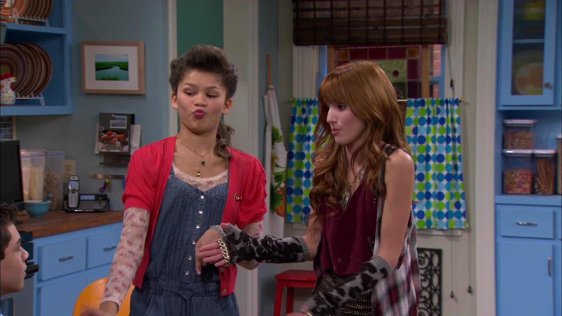 Shake_It_Up_S01E10_1080p_BTD_002068.jpg Shake_It_Up_S01E10_1080p_BTD_002068.jpg