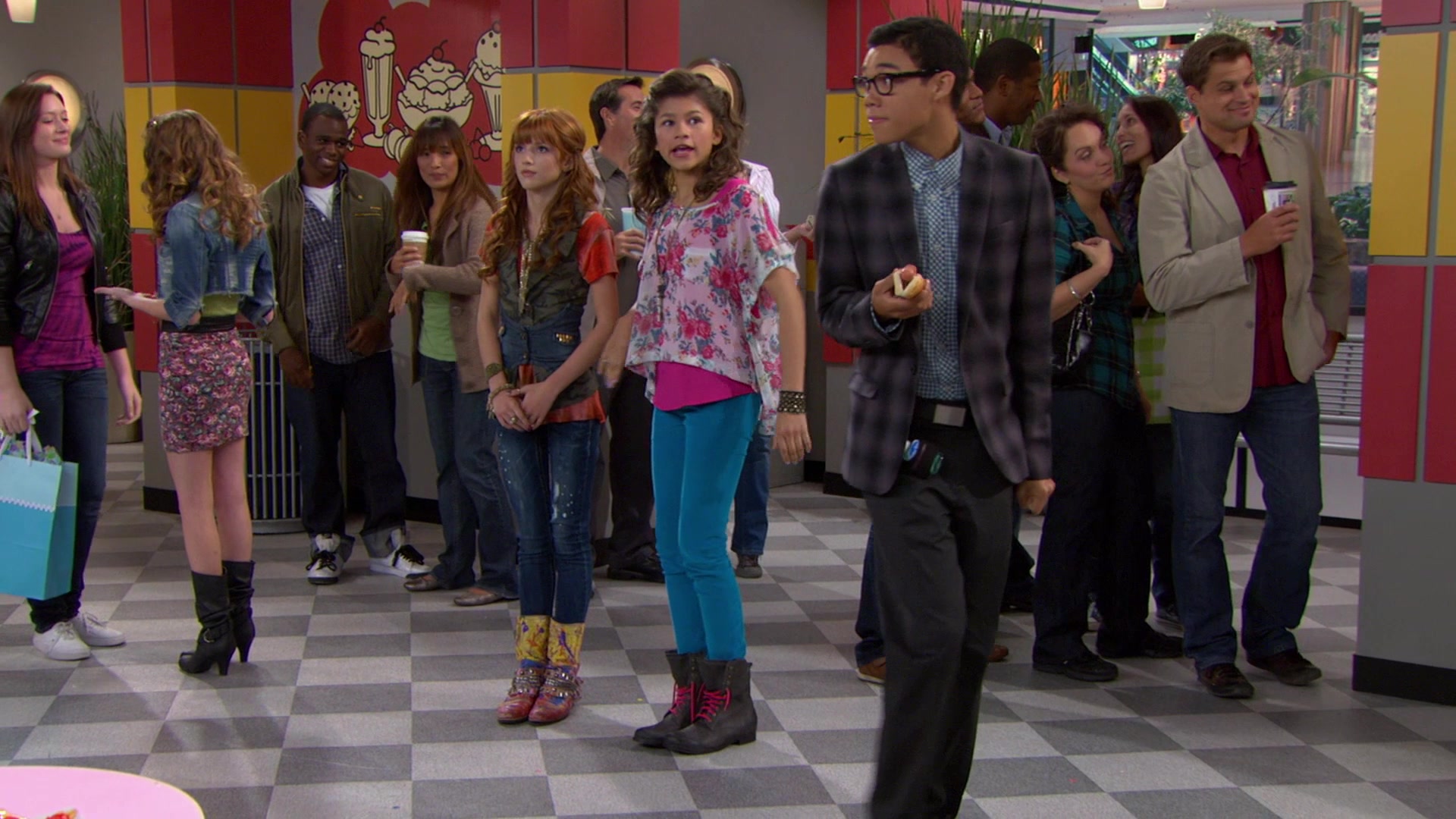 Shake_It_Up_S01E10_1080p_BTD_002395.jpg Shake_It_Up_S01E10_1080p_BTD_002395.jpg