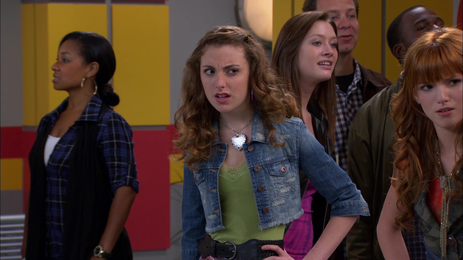 Shake_It_Up_S01E10_1080p_BTD_002449.jpg Shake_It_Up_S01E10_1080p_BTD_002449.jpg