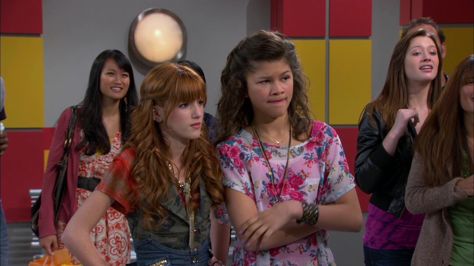Shake_It_Up_S01E10_1080p_BTD_002765.jpg Shake_It_Up_S01E10_1080p_BTD_002765.jpg