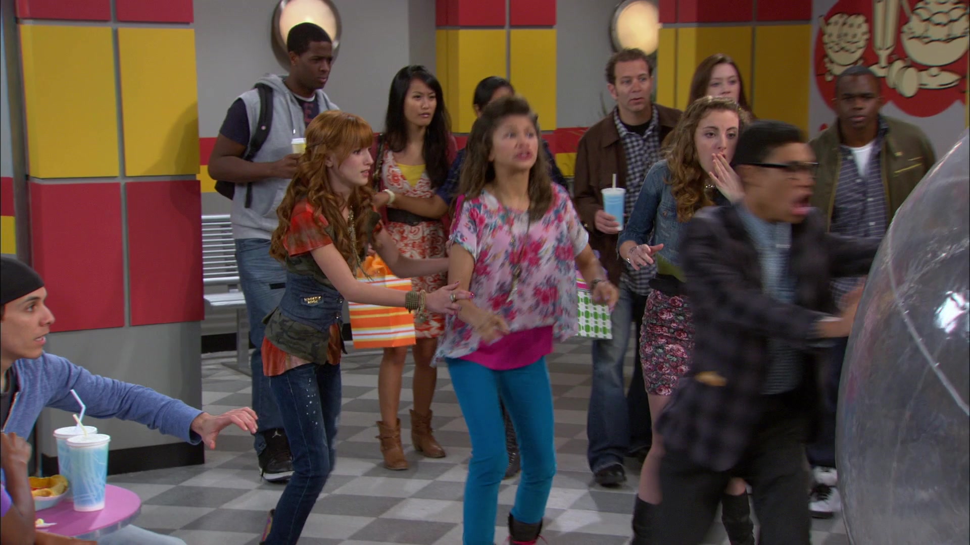 Shake_It_Up_S01E10_1080p_BTD_002819.jpg Shake_It_Up_S01E10_1080p_BTD_002819.jpg
