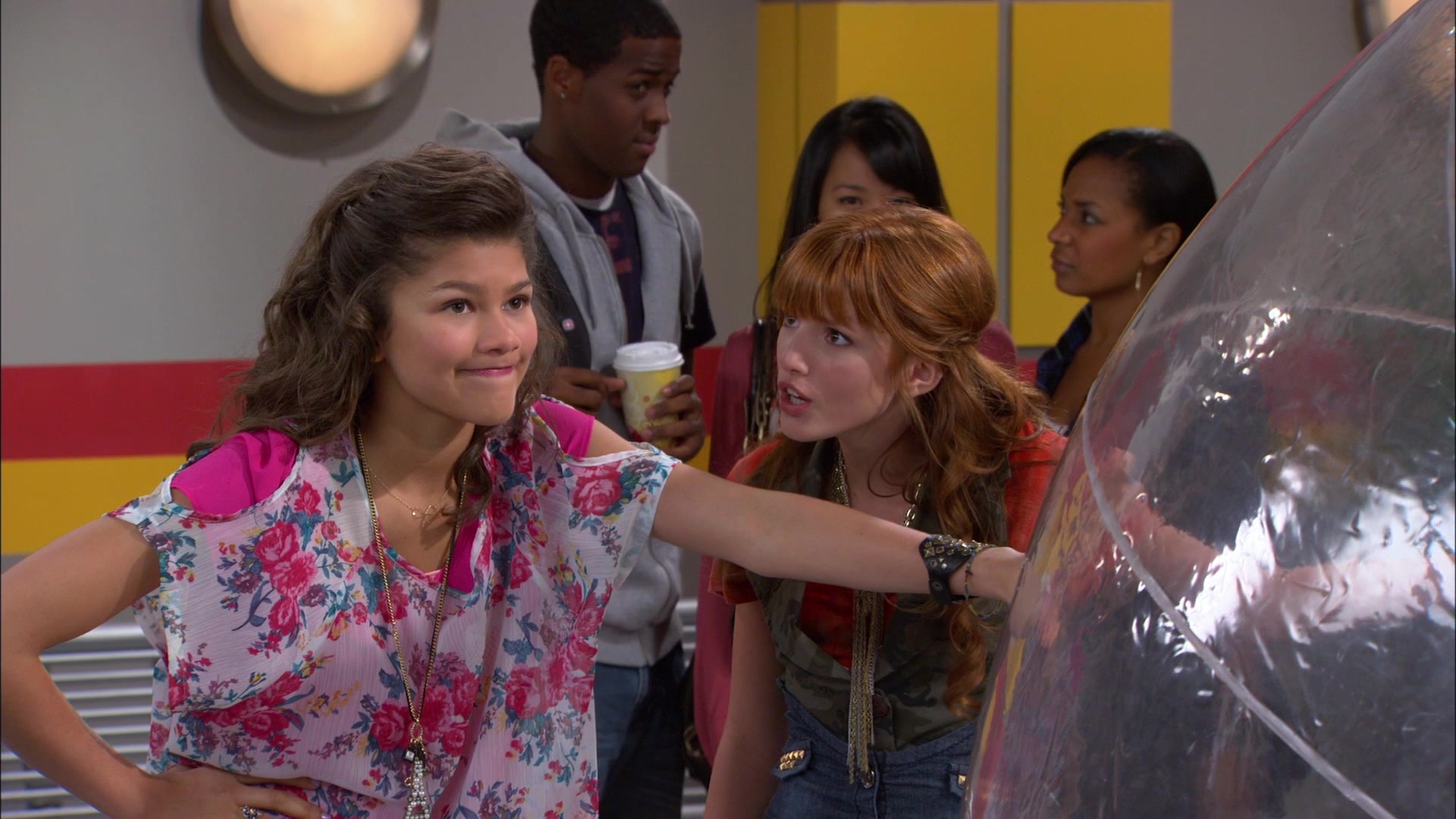Shake_It_Up_S01E10_1080p_BTD_002950.jpg Shake_It_Up_S01E10_1080p_BTD_002950.jpg