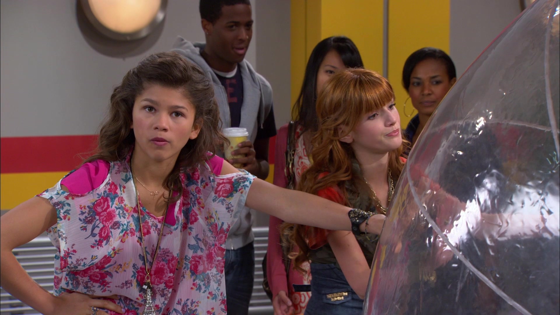 Shake_It_Up_S01E10_1080p_BTD_002955.jpg Shake_It_Up_S01E10_1080p_BTD_002955.jpg