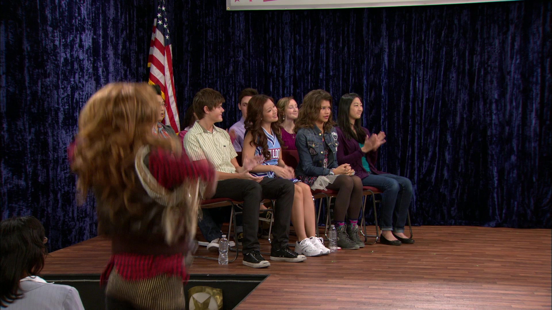 Shake_It_Up_S01E11_1080p_BTD_000118.jpg Shake_It_Up_S01E11_1080p_BTD_000118.jpg