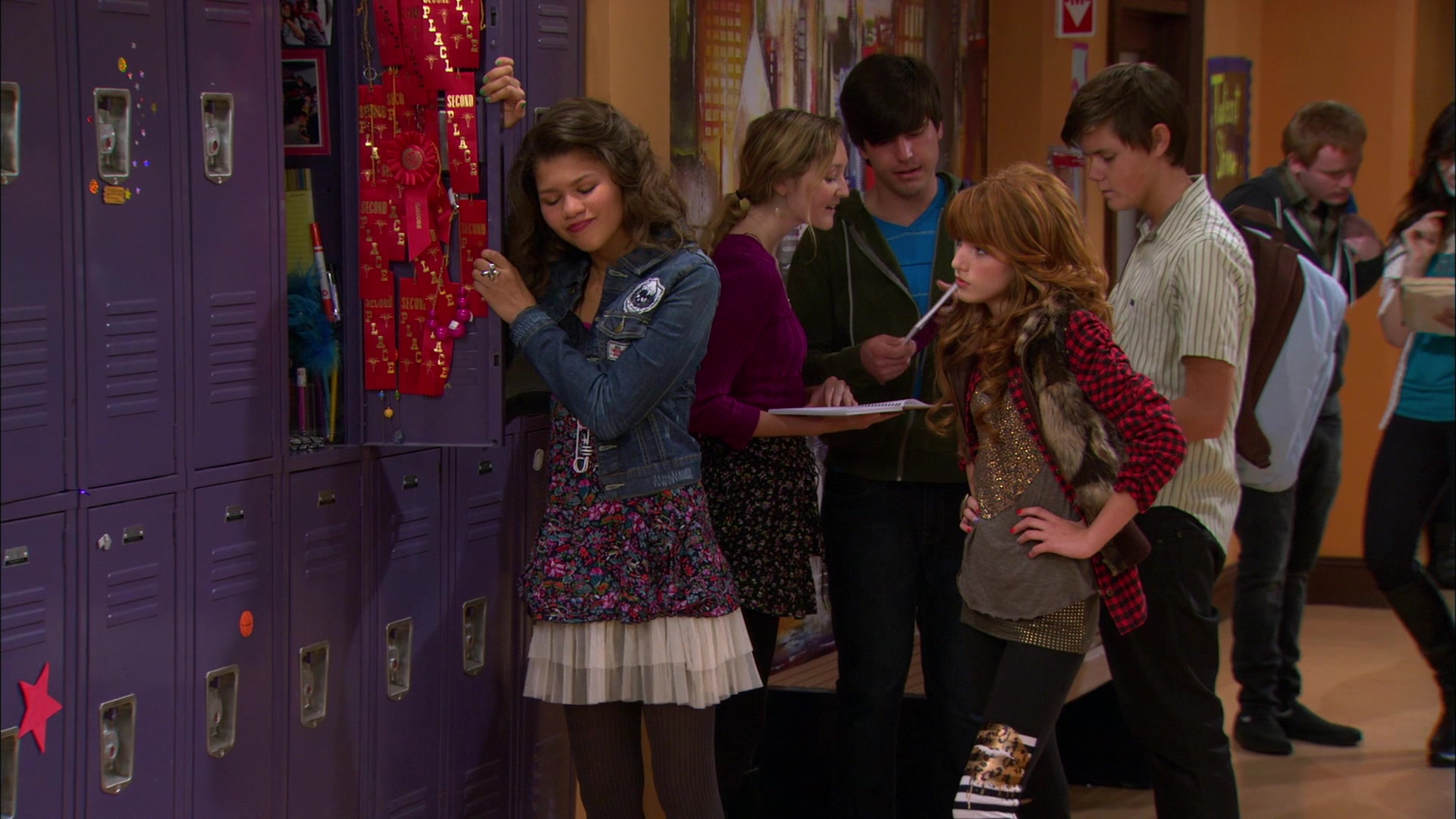 Shake_It_Up_S01E11_1080p_BTD_000436.jpg Shake_It_Up_S01E11_1080p_BTD_000436.jpg