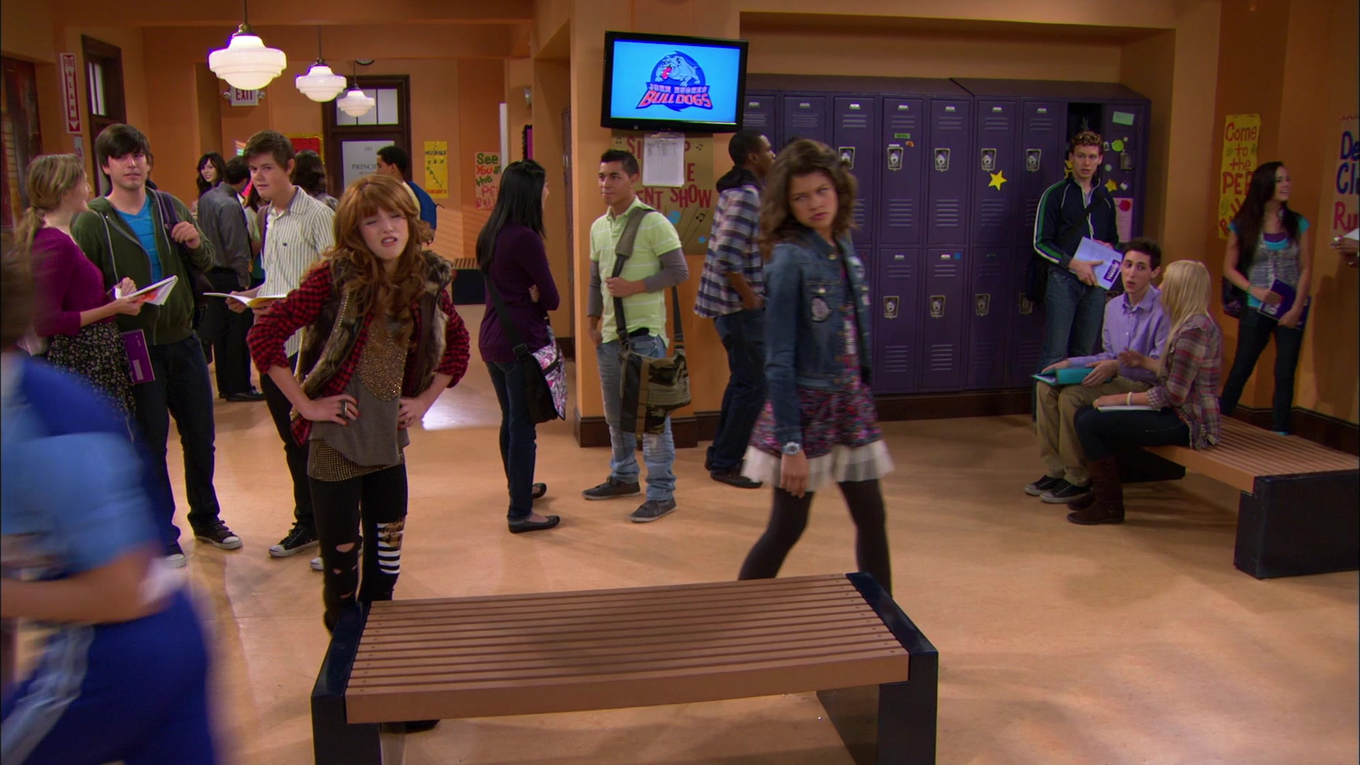 Shake_It_Up_S01E11_1080p_BTD_000643.jpg Shake_It_Up_S01E11_1080p_BTD_000643.jpg