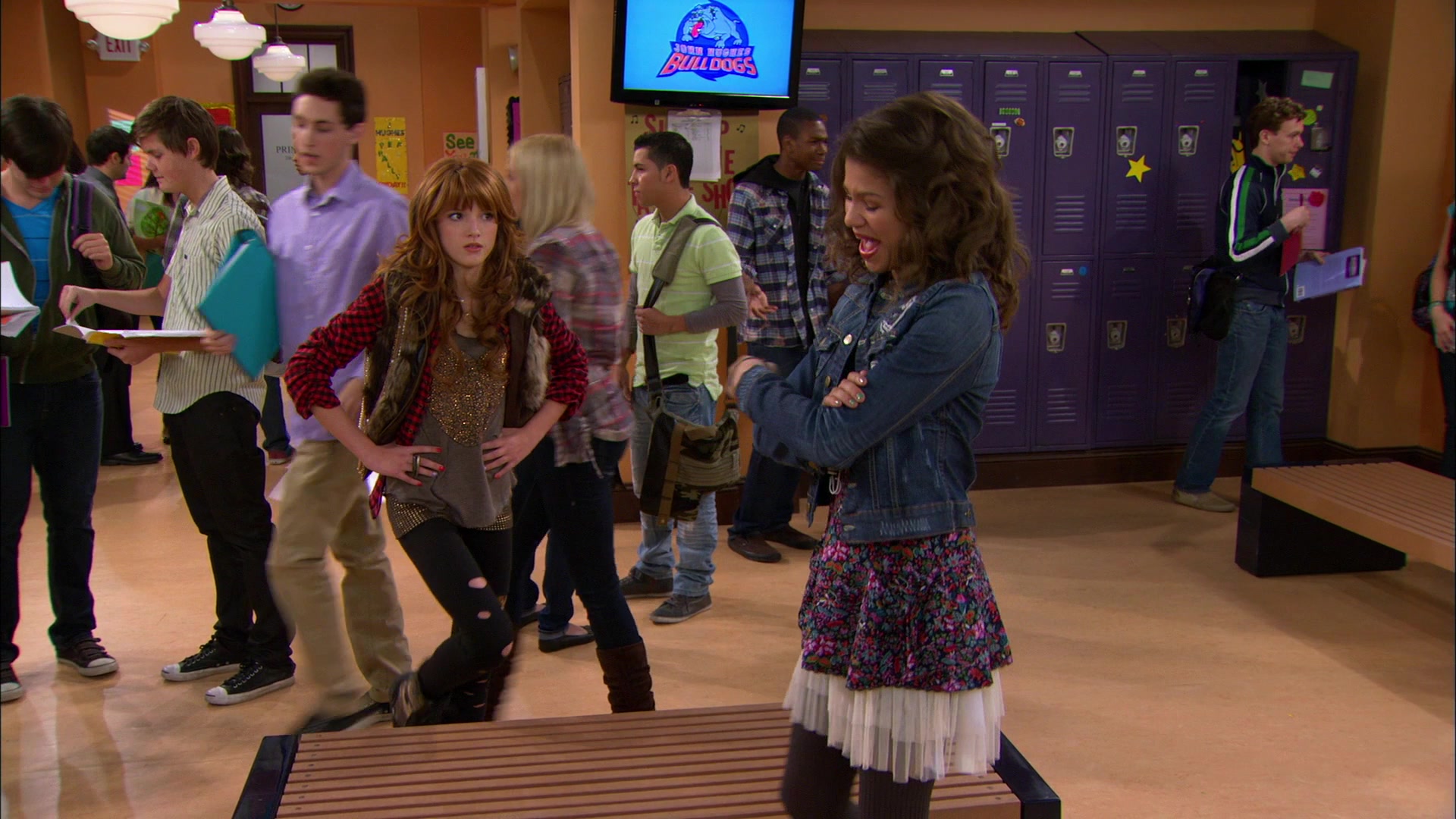 Shake_It_Up_S01E11_1080p_BTD_000653.jpg Shake_It_Up_S01E11_1080p_BTD_000653.jpg