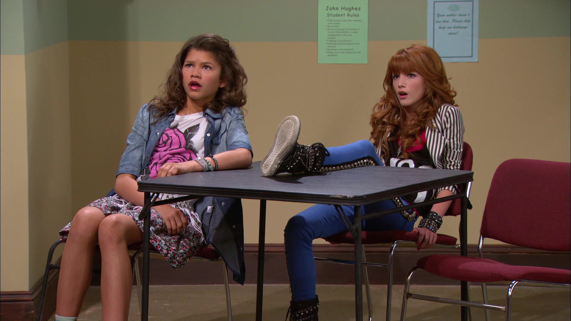 Shake_It_Up_S01E11_1080p_BTD_001038.jpg