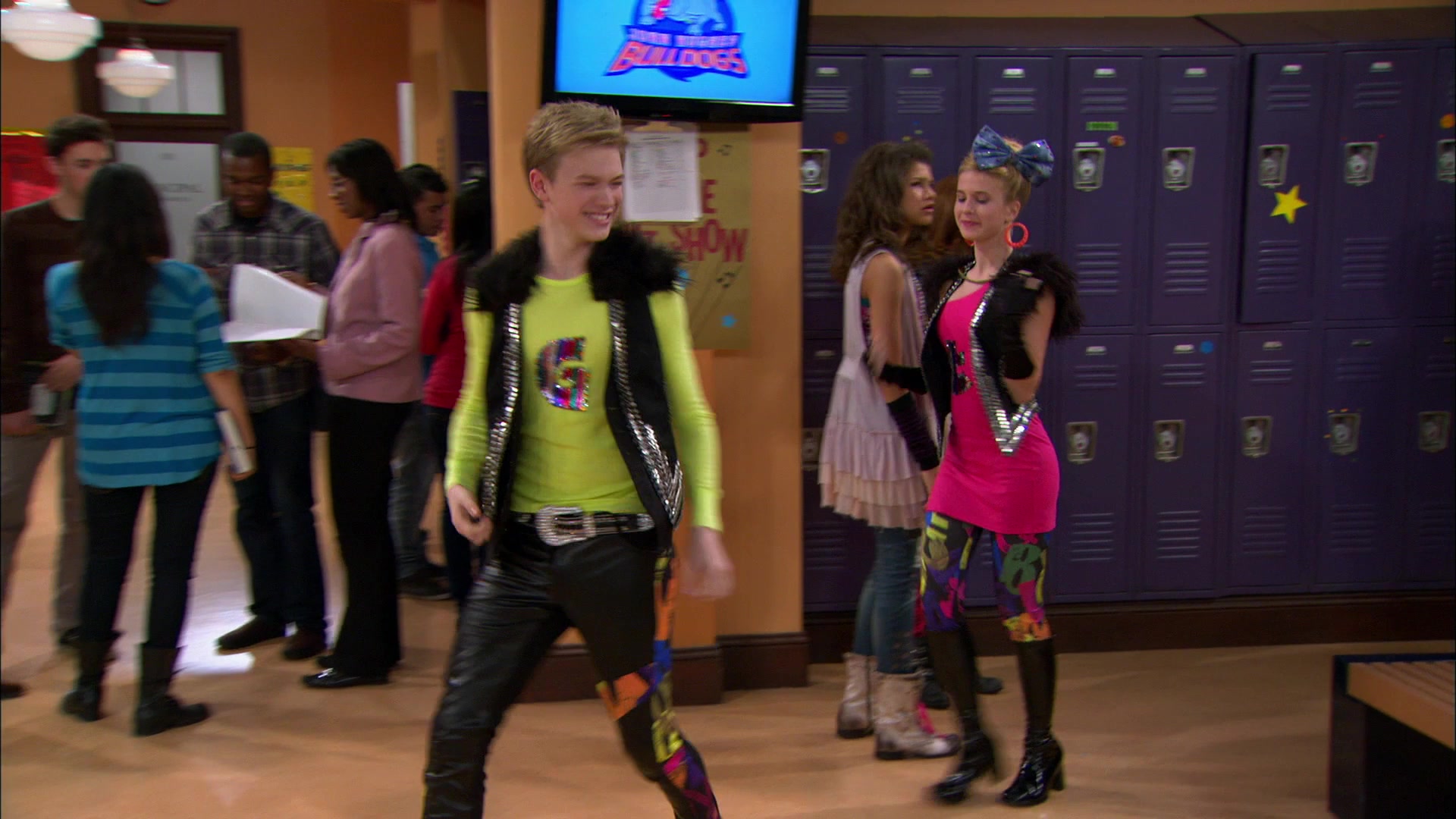 Shake_It_Up_S01E11_1080p_BTD_001467.jpg Shake_It_Up_S01E11_1080p_BTD_001467.jpg