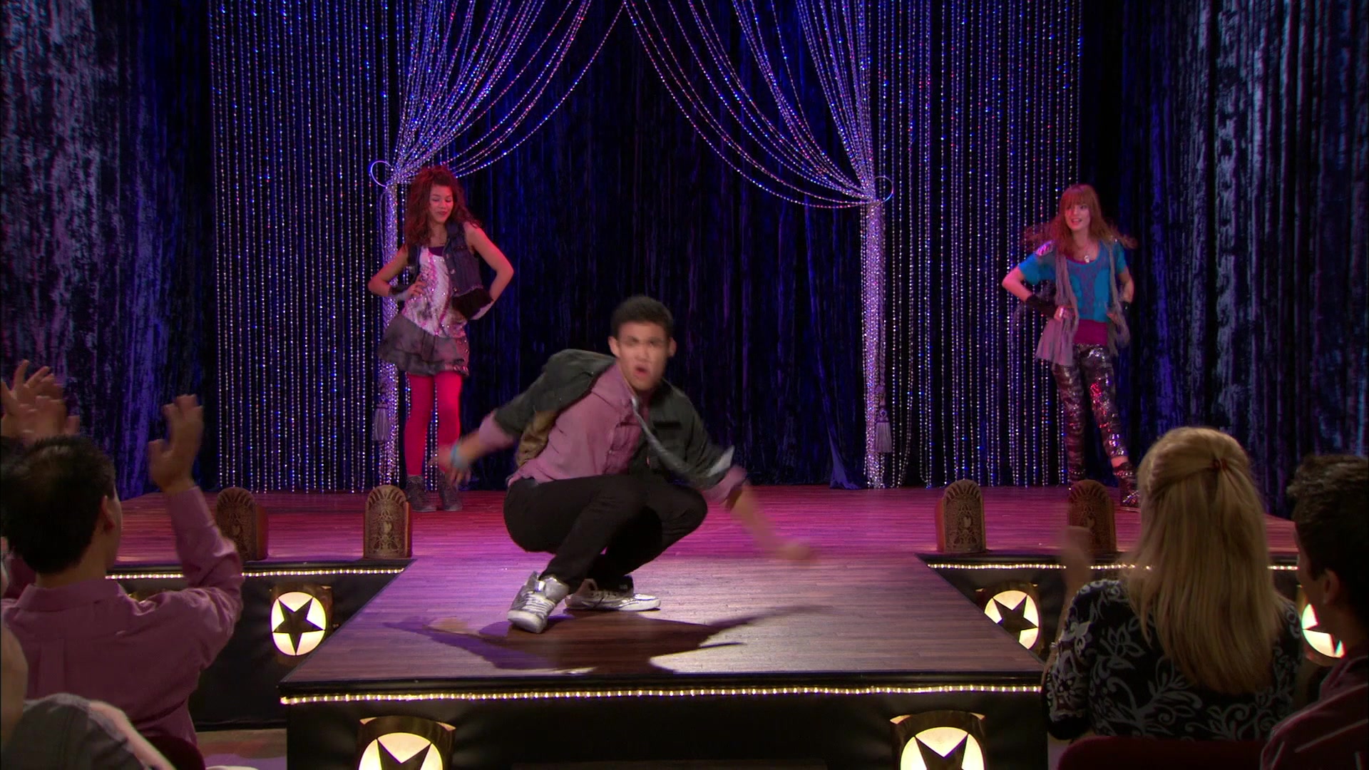 Shake_It_Up_S01E11_1080p_BTD_002567.jpg Shake_It_Up_S01E11_1080p_BTD_002567.jpg