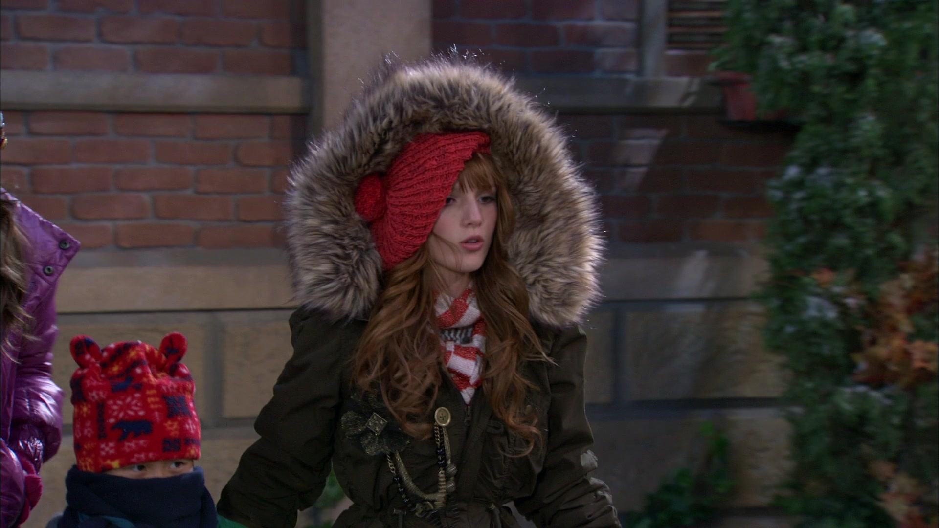 Shake_It_Up_S01E12_1080p_BTD_000022.jpg