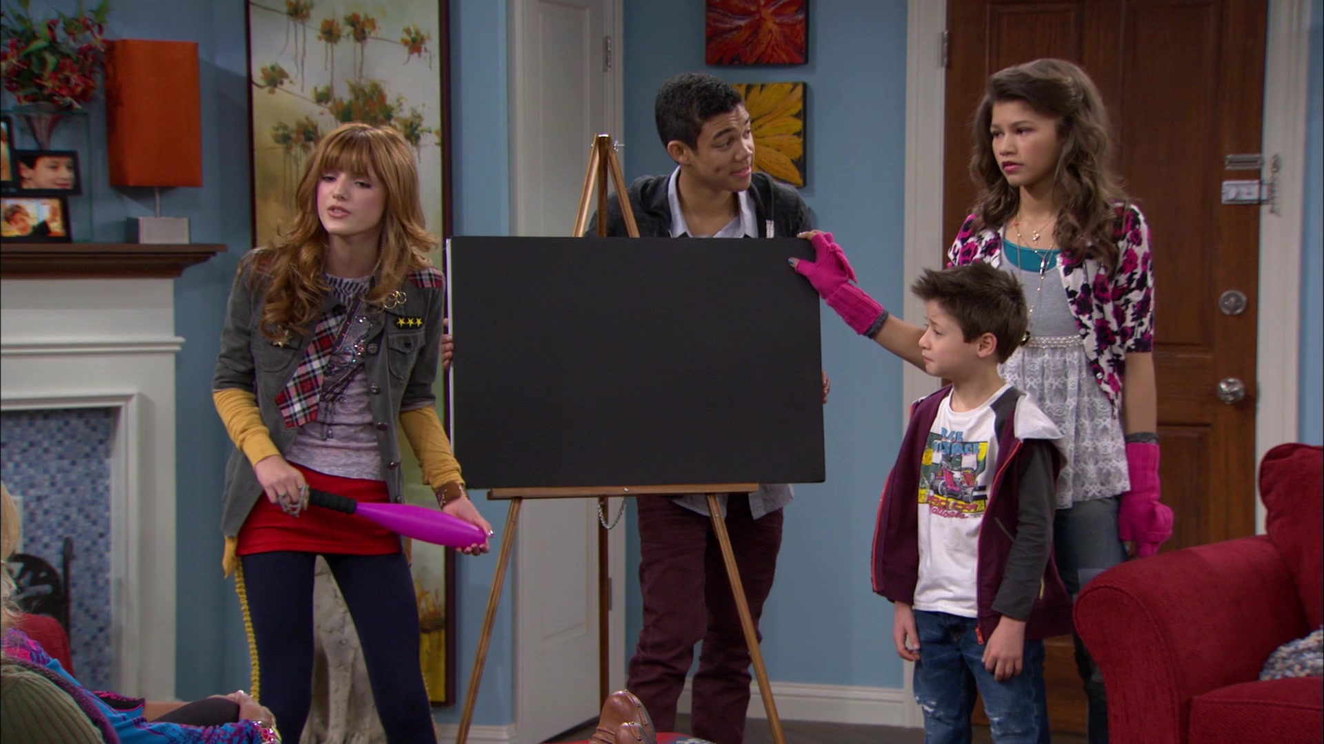 Shake_It_Up_S01E12_1080p_BTD_000349.jpg Shake_It_Up_S01E12_1080p_BTD_000349.jpg