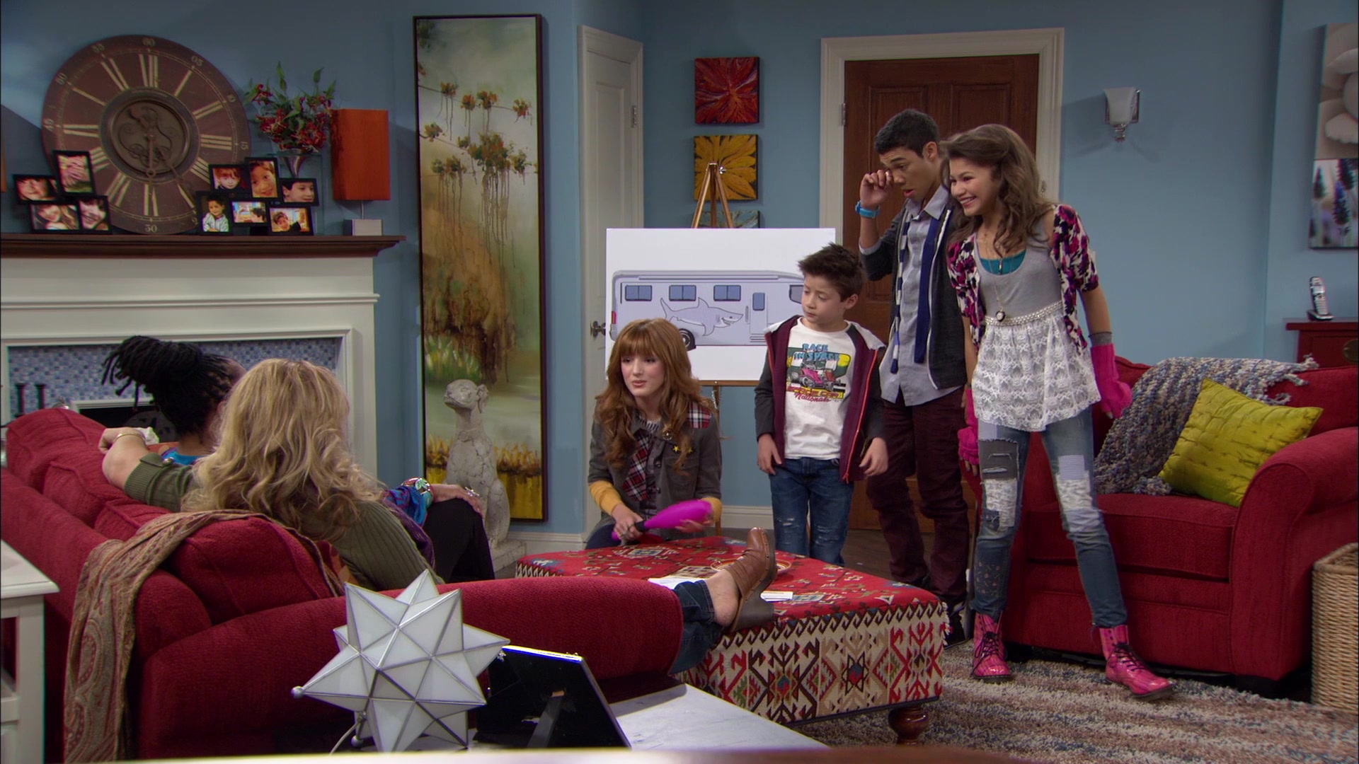 Shake_It_Up_S01E12_1080p_BTD_000505.jpg Shake_It_Up_S01E12_1080p_BTD_000505.jpg