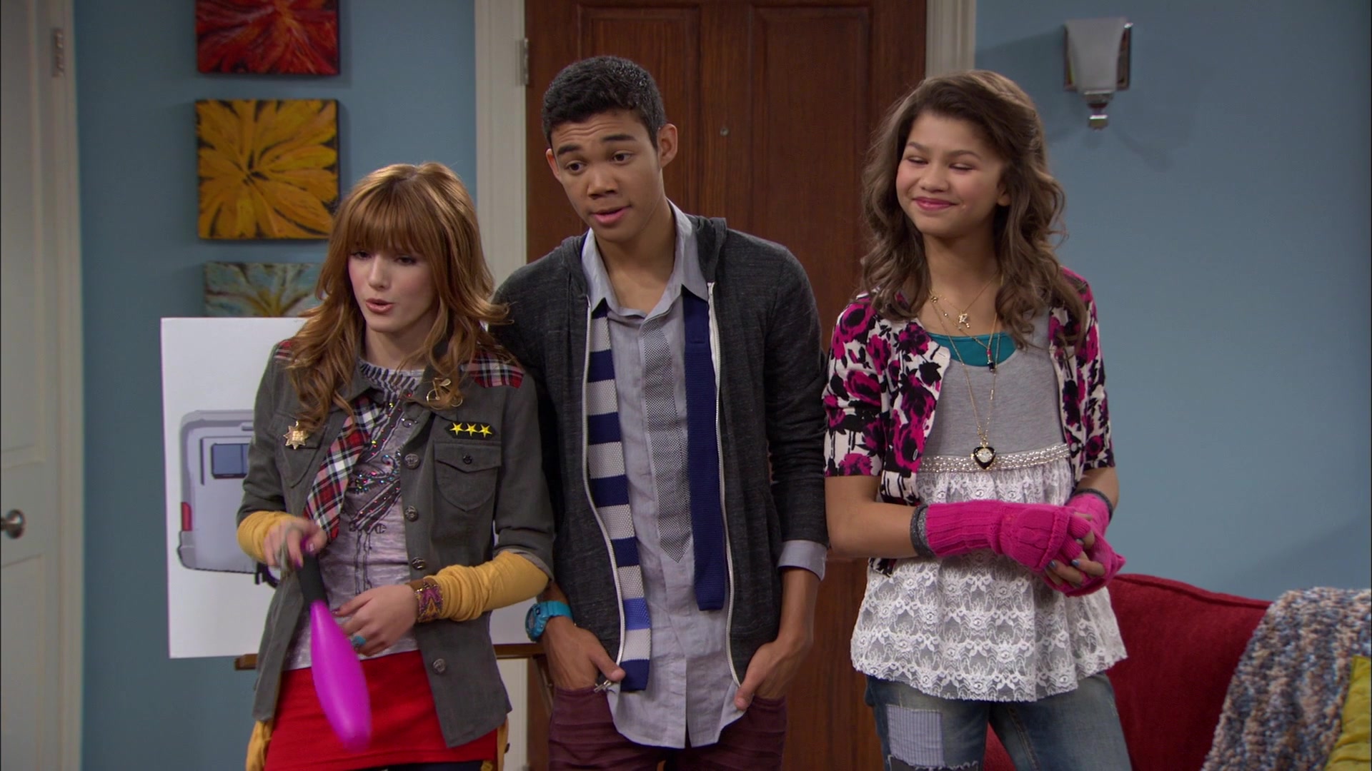 Shake_It_Up_S01E12_1080p_BTD_000564.jpg Shake_It_Up_S01E12_1080p_BTD_000564.jpg
