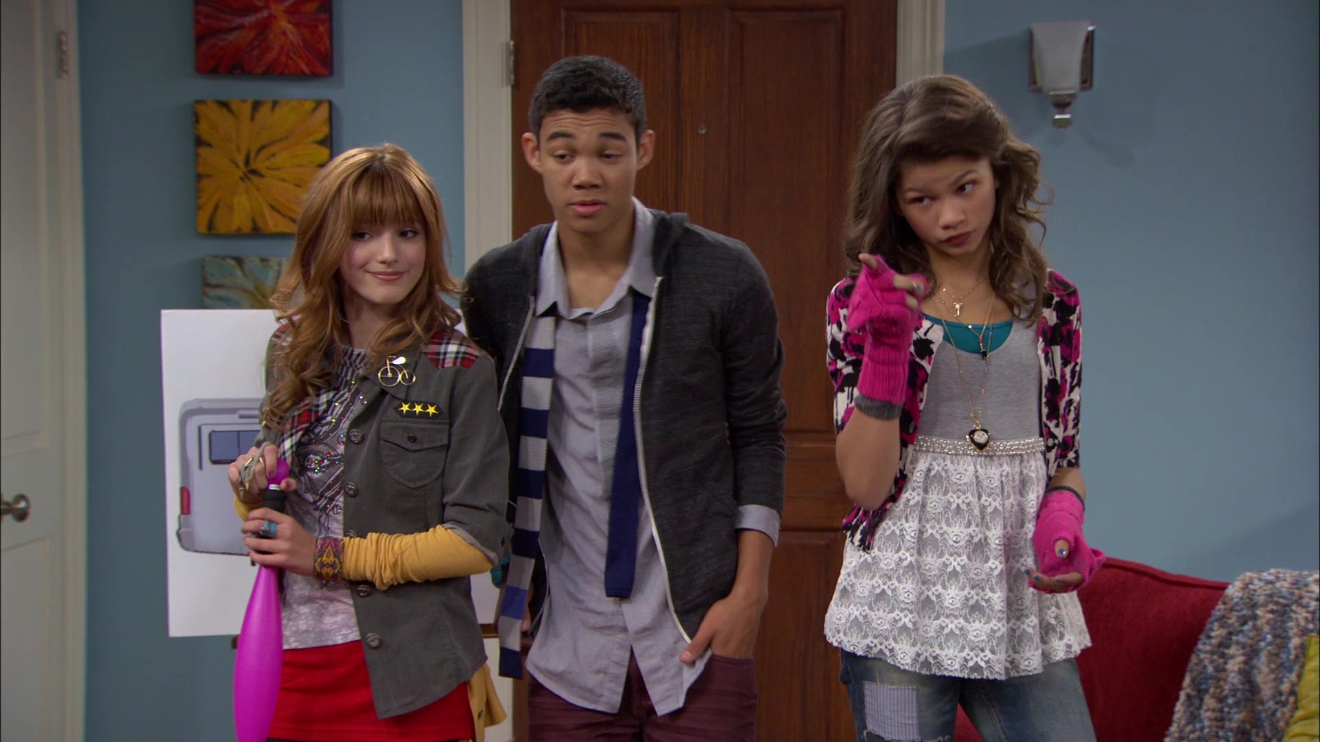 Shake_It_Up_S01E12_1080p_BTD_000572.jpg Shake_It_Up_S01E12_1080p_BTD_000572.jpg