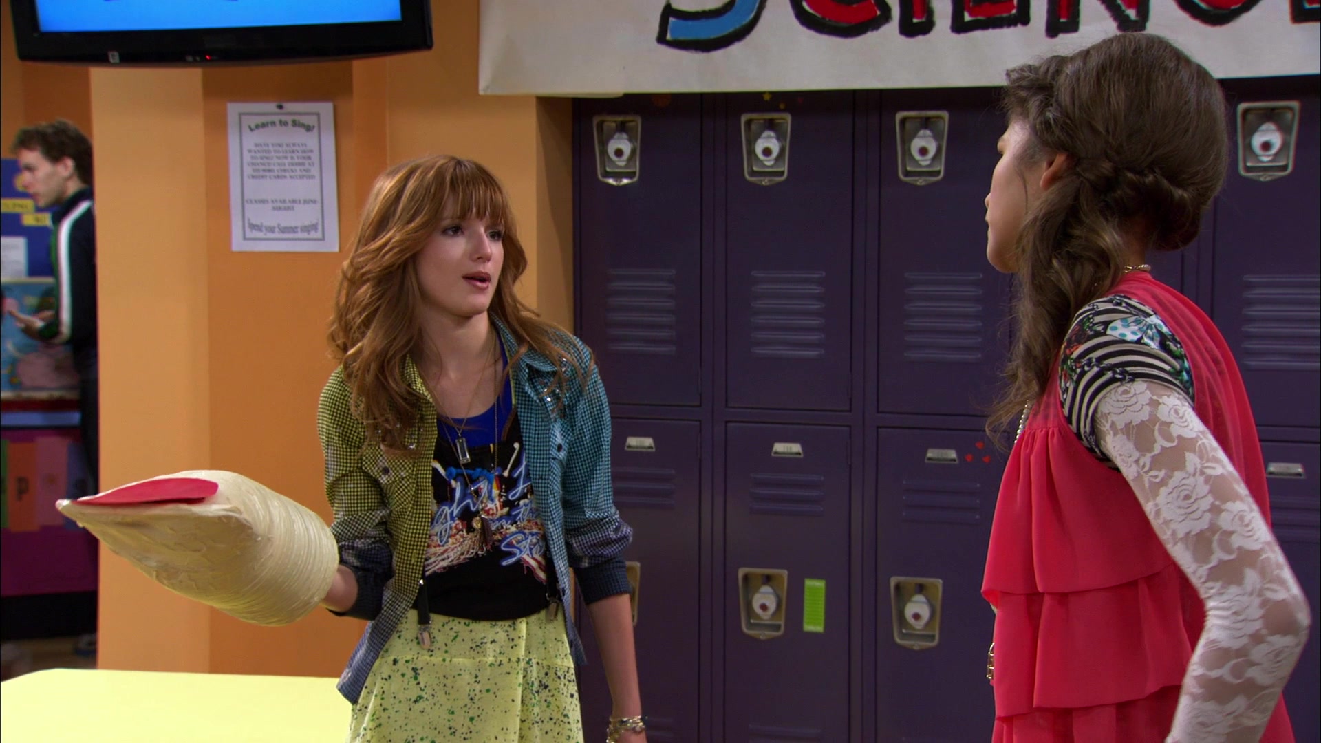 Shake_It_Up_S01E12_1080p_BTD_001003.jpg Shake_It_Up_S01E12_1080p_BTD_001003.jpg