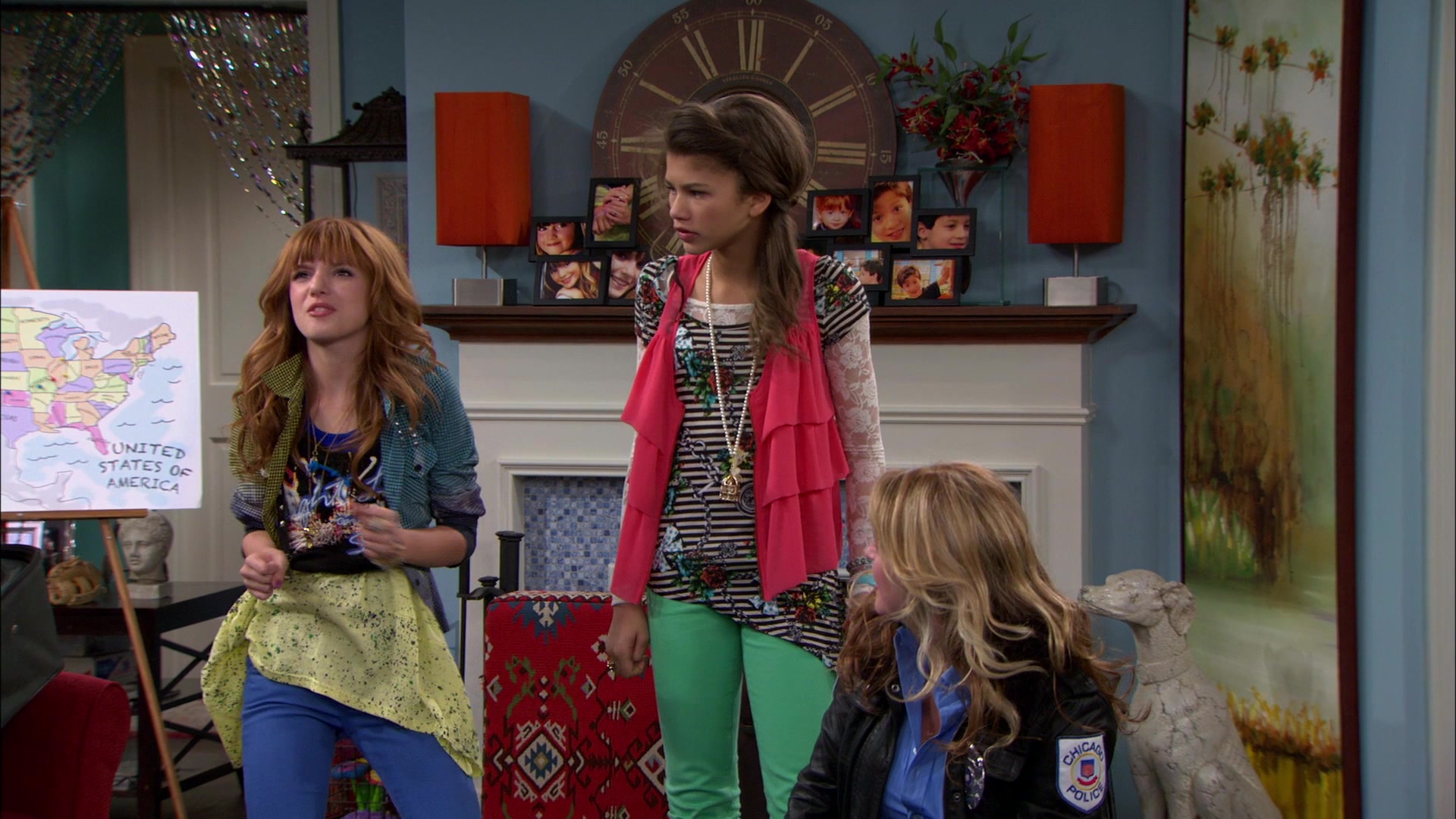 Shake_It_Up_S01E12_1080p_BTD_001256.jpg Shake_It_Up_S01E12_1080p_BTD_001256.jpg