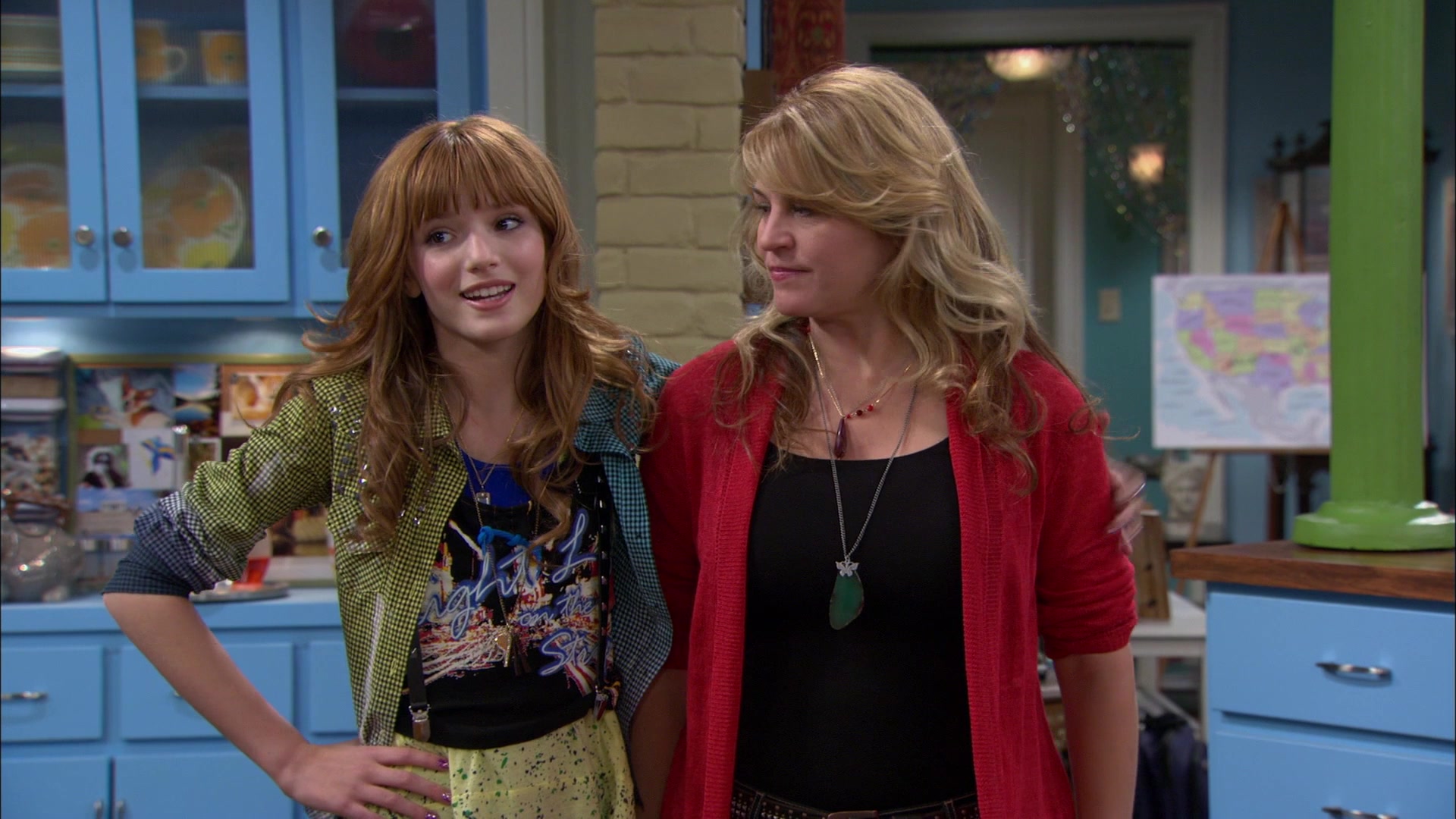 Shake_It_Up_S01E12_1080p_BTD_001870.jpg