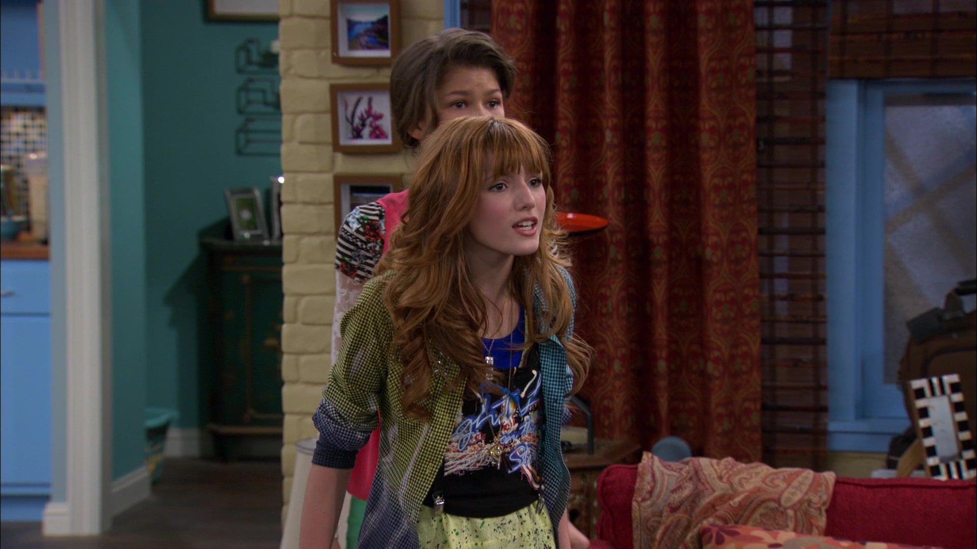 Shake_It_Up_S01E12_1080p_BTD_001908.jpg Shake_It_Up_S01E12_1080p_BTD_001908.jpg