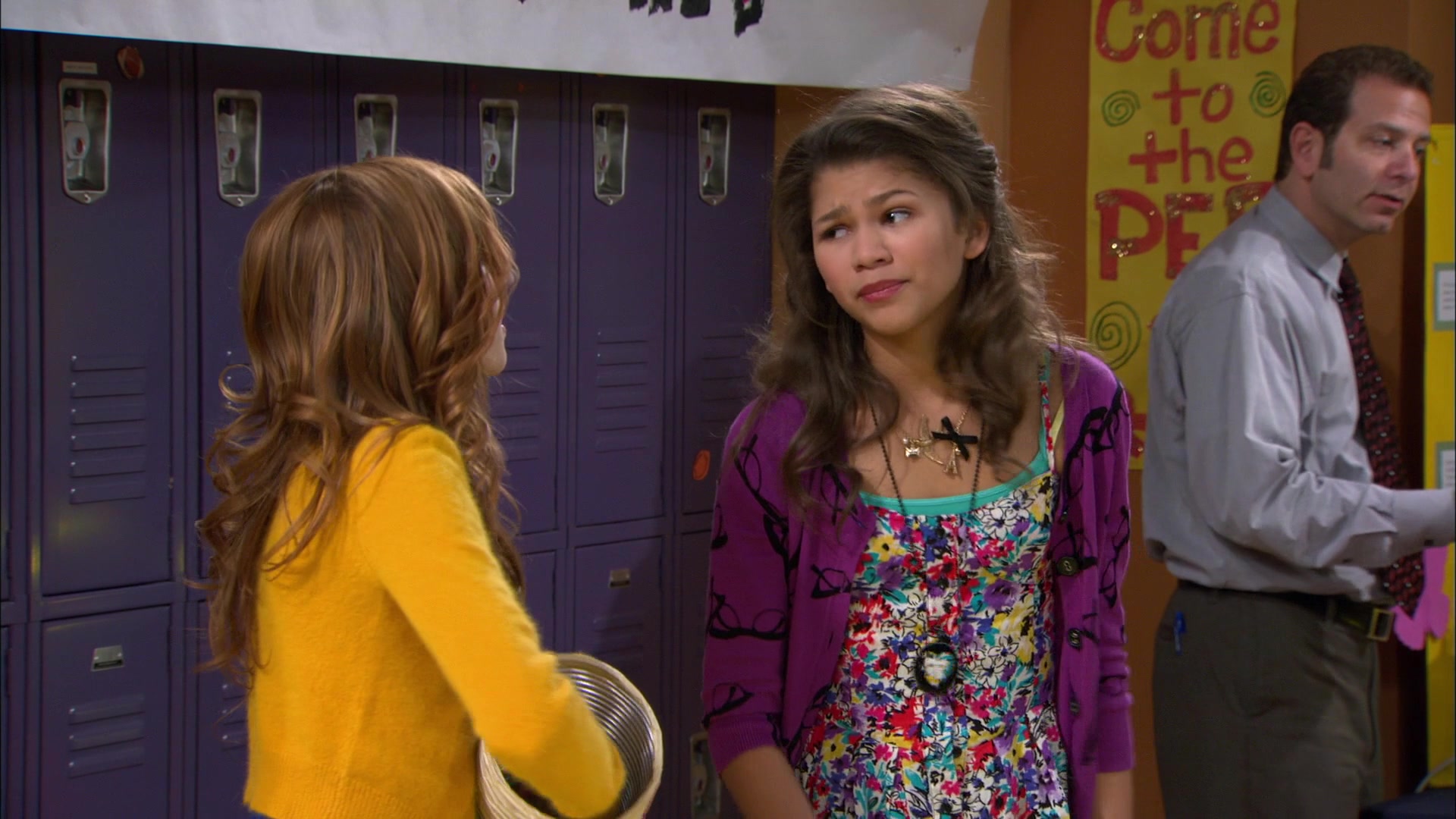 Shake_It_Up_S01E12_1080p_BTD_002099.jpg Shake_It_Up_S01E12_1080p_BTD_002099.jpg