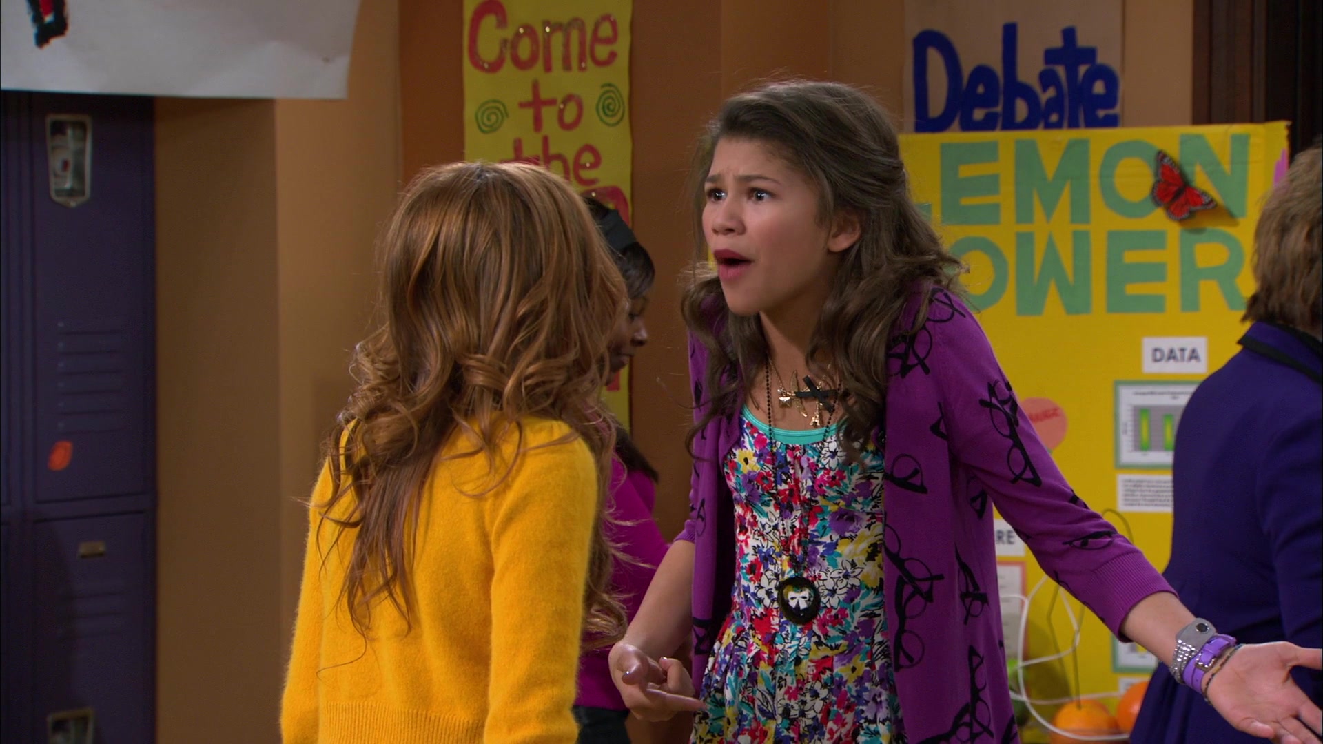 Shake_It_Up_S01E12_1080p_BTD_002199.jpg Shake_It_Up_S01E12_1080p_BTD_002199.jpg