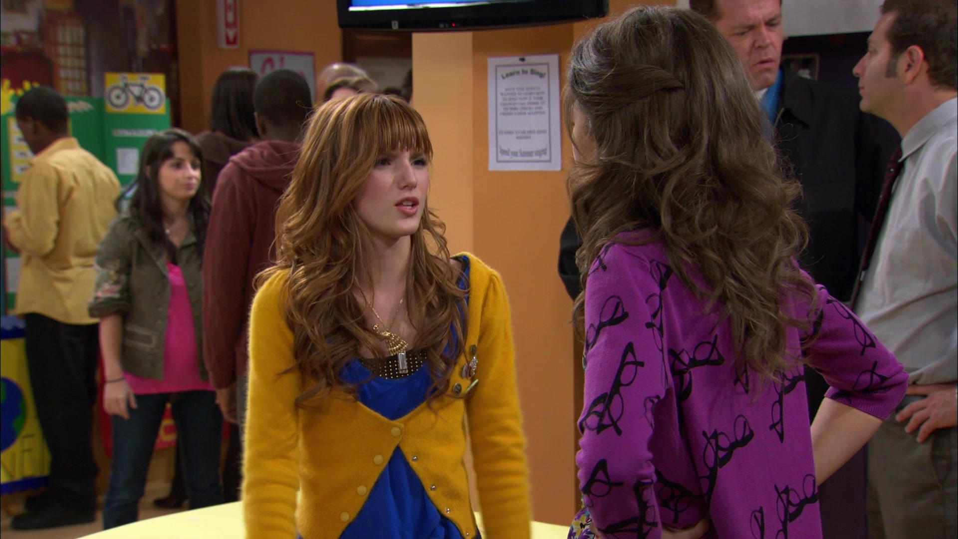 Shake_It_Up_S01E12_1080p_BTD_002209.jpg Shake_It_Up_S01E12_1080p_BTD_002209.jpg