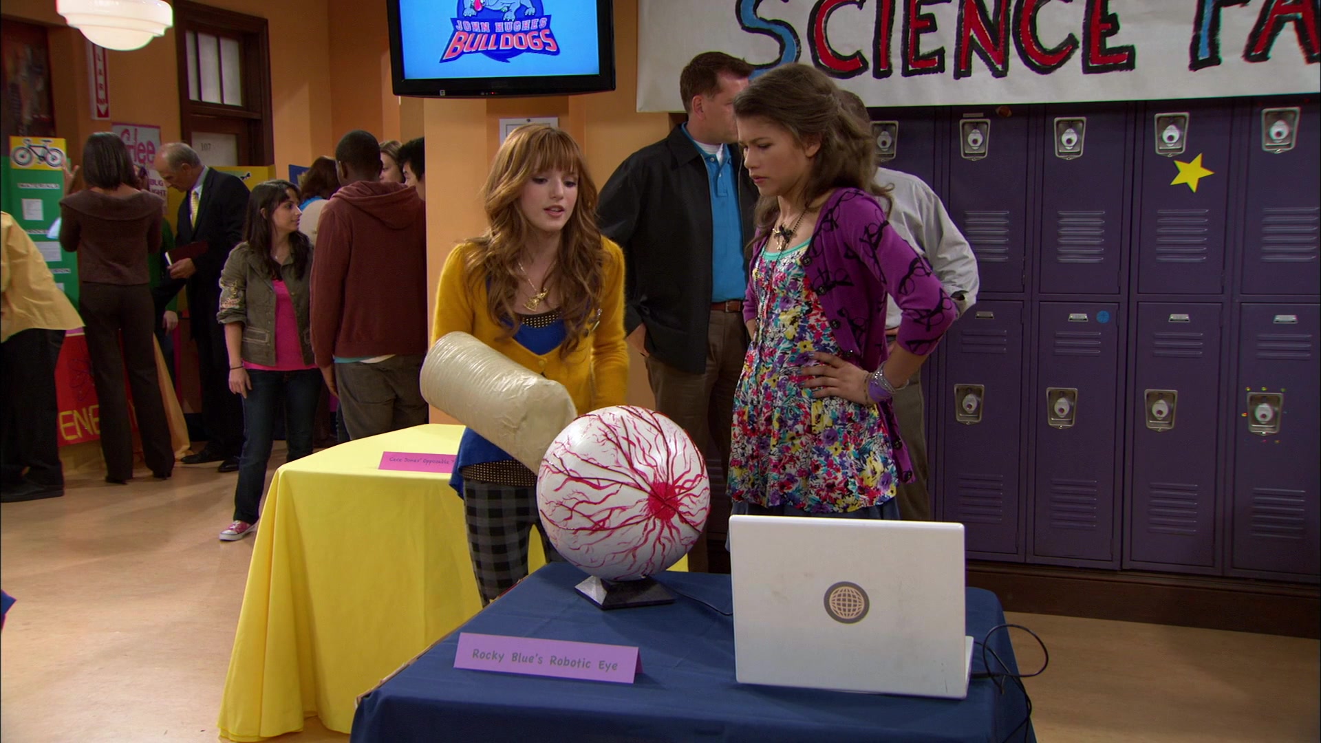 Shake_It_Up_S01E12_1080p_BTD_002219.jpg Shake_It_Up_S01E12_1080p_BTD_002219.jpg