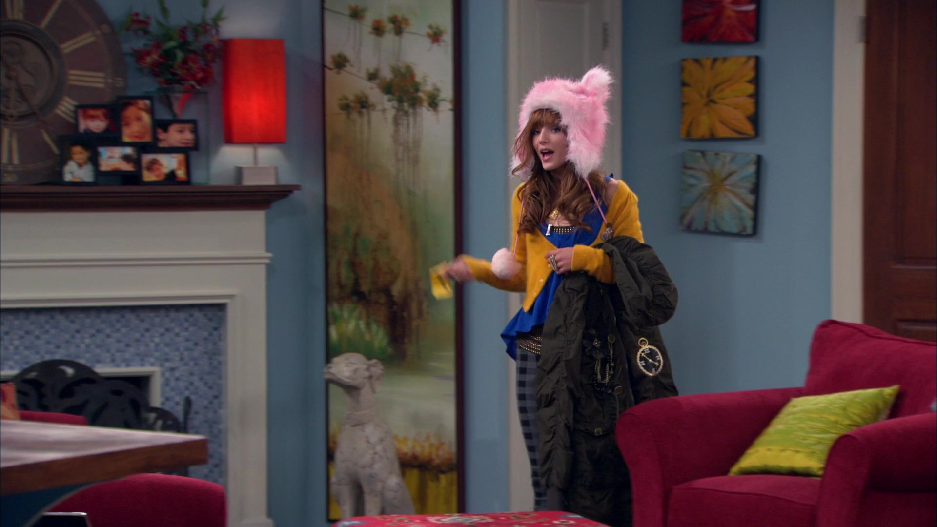 Shake_It_Up_S01E12_1080p_BTD_002432.jpg Shake_It_Up_S01E12_1080p_BTD_002432.jpg