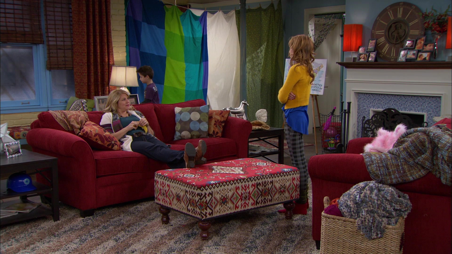 Shake_It_Up_S01E12_1080p_BTD_002474.jpg Shake_It_Up_S01E12_1080p_BTD_002474.jpg