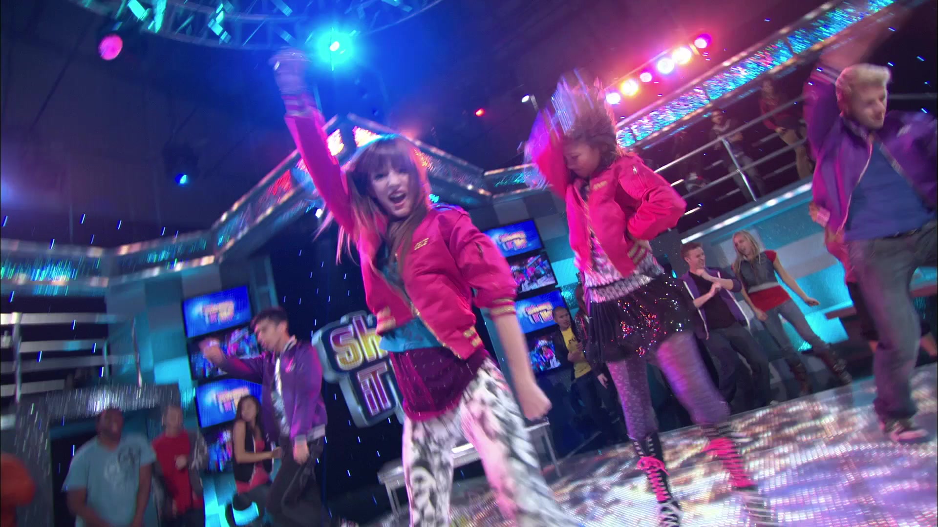 Shake_It_Up_S01E13_1080p_BTD_000088.jpg Shake_It_Up_S01E13_1080p_BTD_000088.jpg