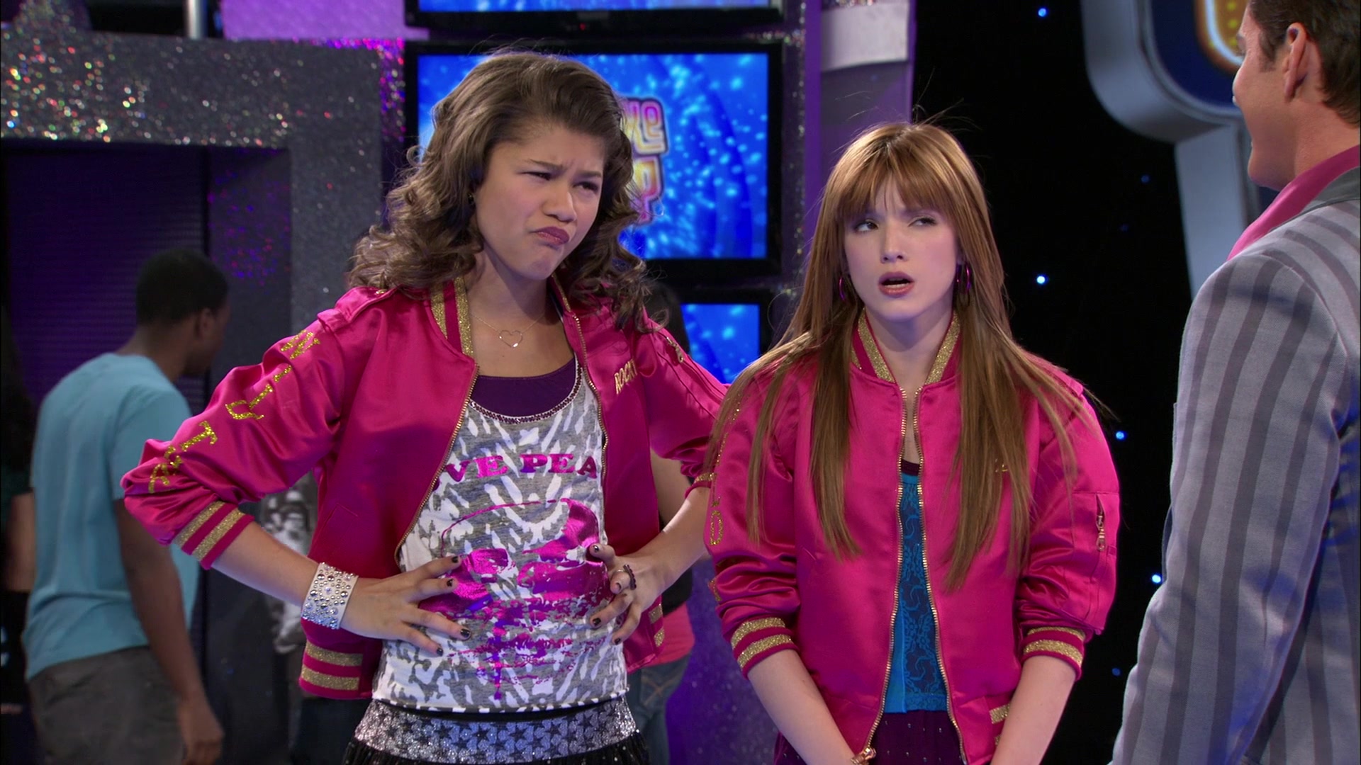 Shake_It_Up_S01E13_1080p_BTD_000171.jpg Shake_It_Up_S01E13_1080p_BTD_000171.jpg