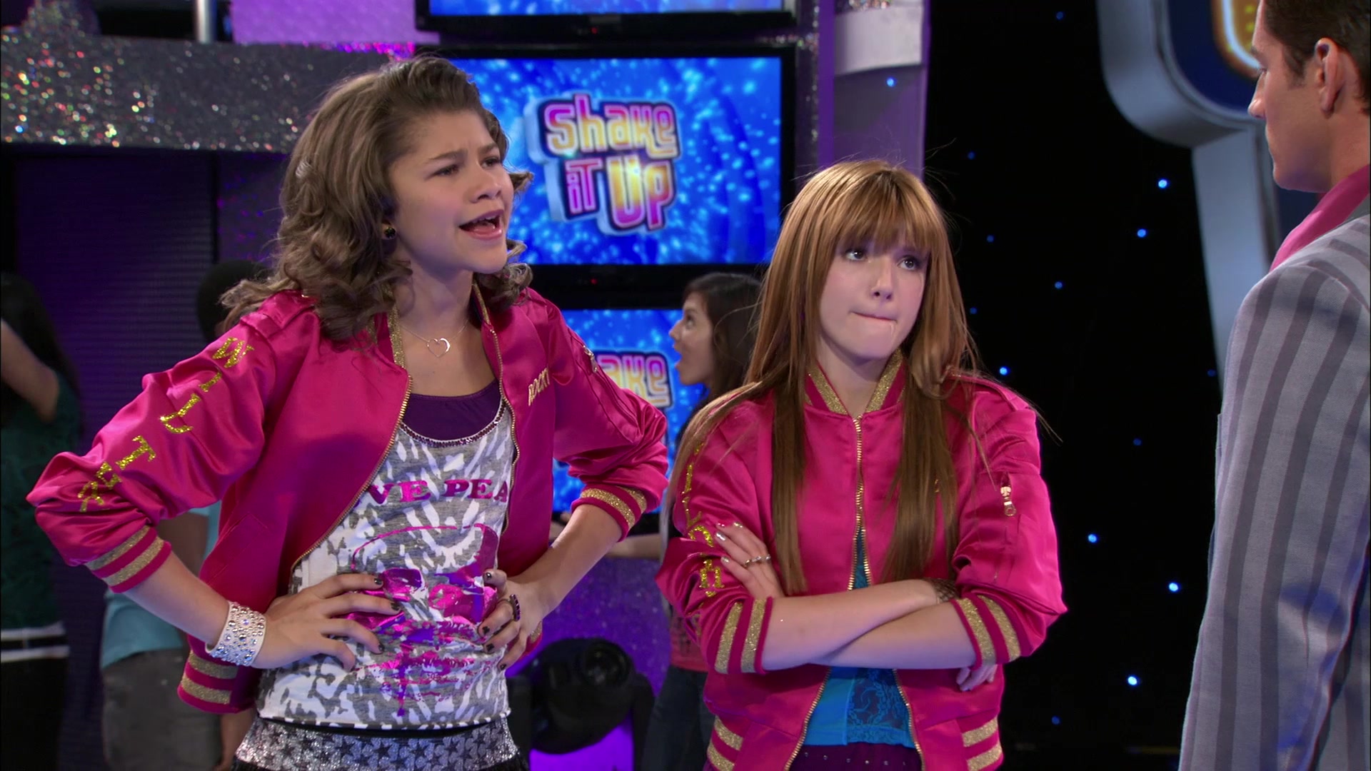Shake_It_Up_S01E13_1080p_BTD_000186.jpg Shake_It_Up_S01E13_1080p_BTD_000186.jpg