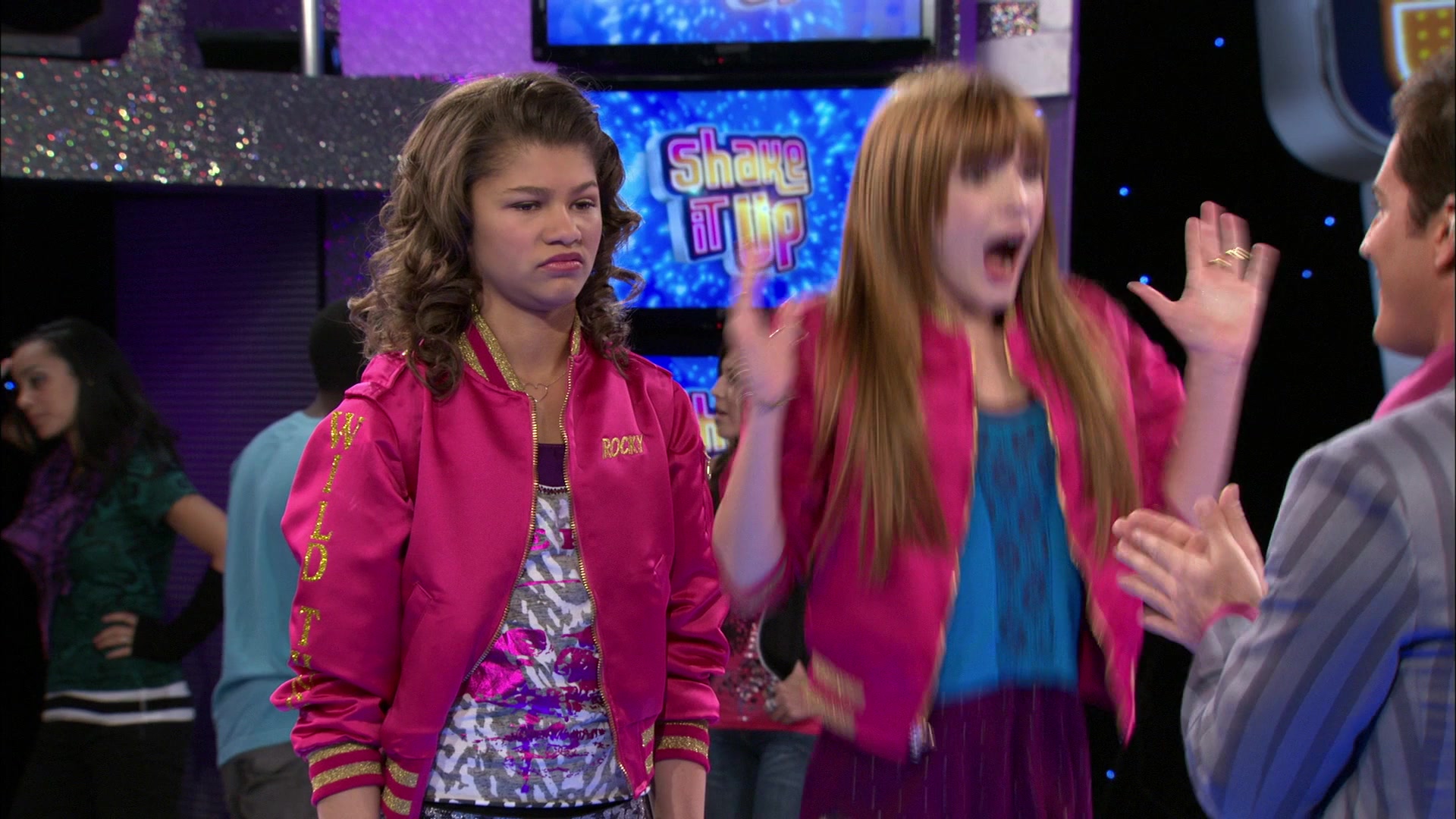 Shake_It_Up_S01E13_1080p_BTD_000233.jpg Shake_It_Up_S01E13_1080p_BTD_000233.jpg