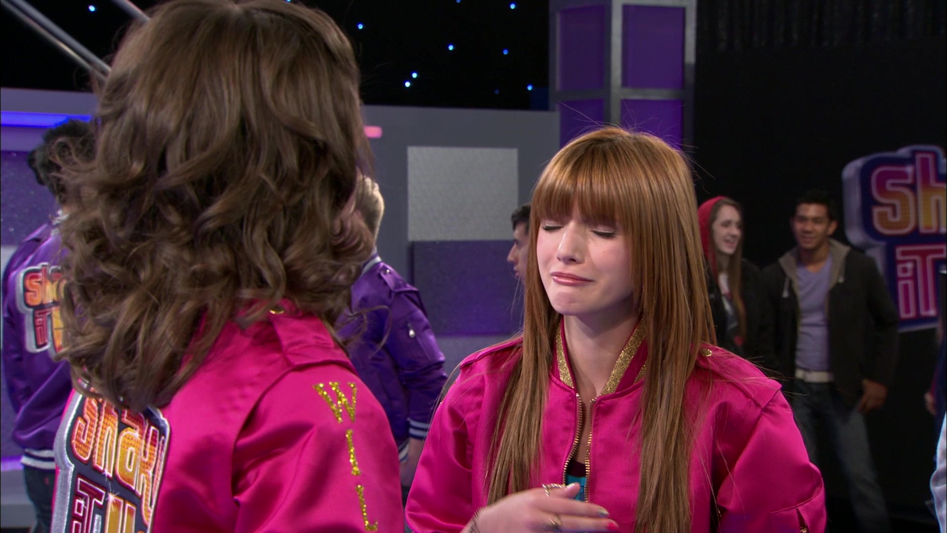 Shake_It_Up_S01E13_1080p_BTD_000272.jpg Shake_It_Up_S01E13_1080p_BTD_000272.jpg