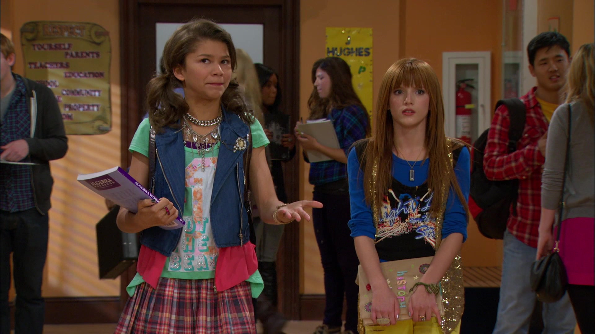 Shake_It_Up_S01E13_1080p_BTD_000503.jpg Shake_It_Up_S01E13_1080p_BTD_000503.jpg