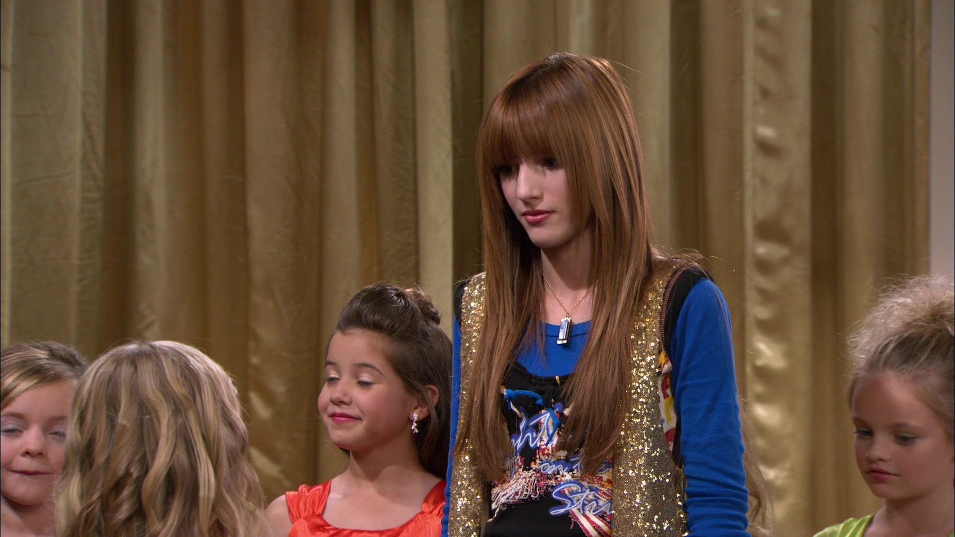 Shake_It_Up_S01E13_1080p_BTD_000999.jpg Shake_It_Up_S01E13_1080p_BTD_000999.jpg