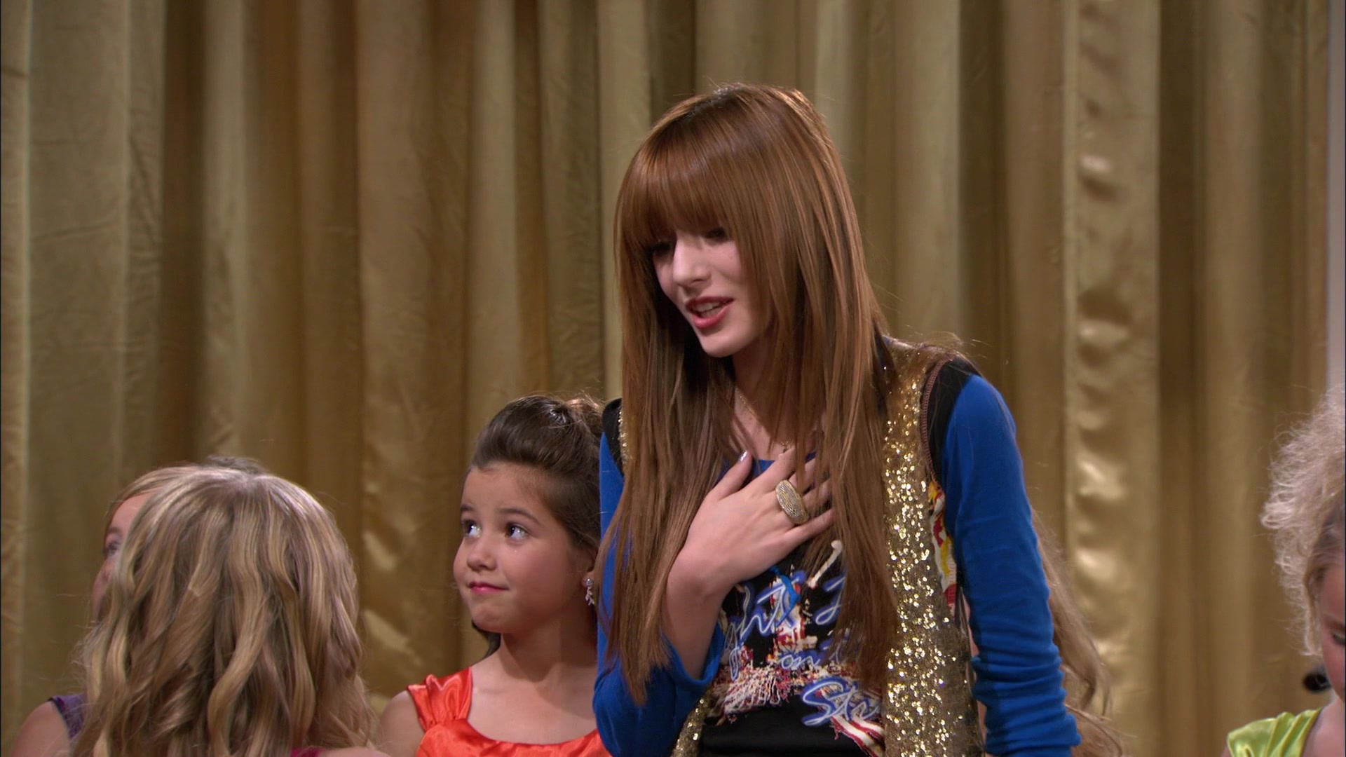 Shake_It_Up_S01E13_1080p_BTD_001022.jpg Shake_It_Up_S01E13_1080p_BTD_001022.jpg
