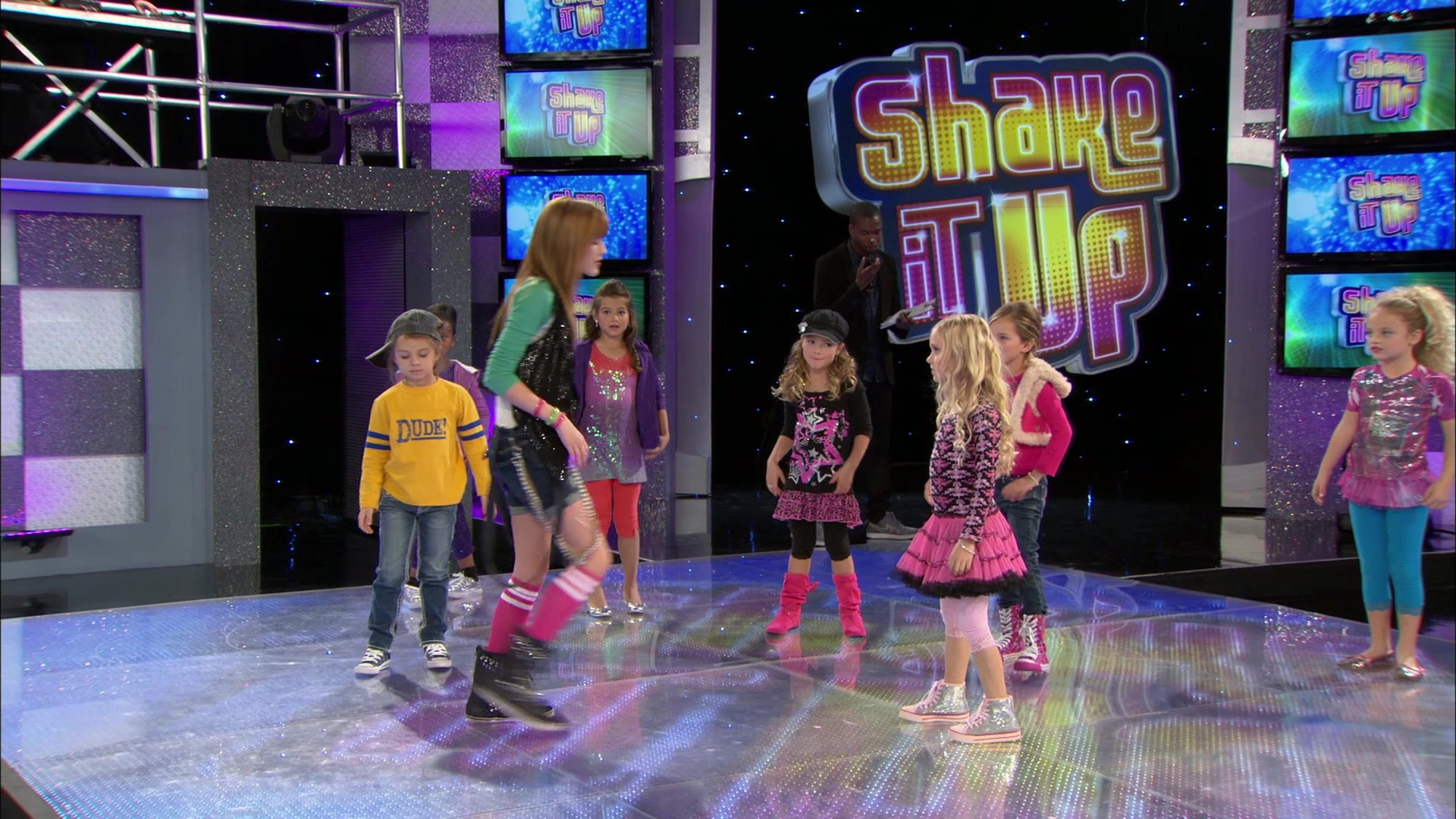 Shake_It_Up_S01E13_1080p_BTD_001168.jpg Shake_It_Up_S01E13_1080p_BTD_001168.jpg