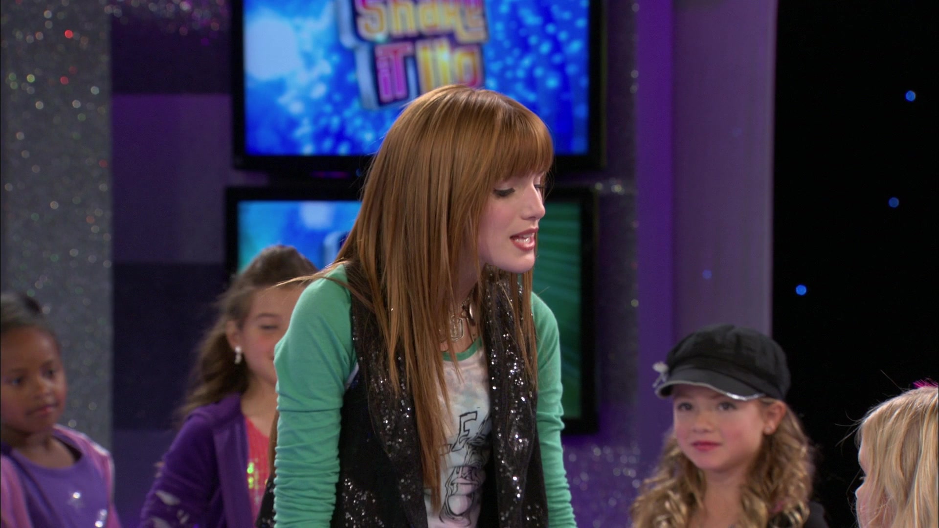 Shake_It_Up_S01E13_1080p_BTD_001181.jpg Shake_It_Up_S01E13_1080p_BTD_001181.jpg