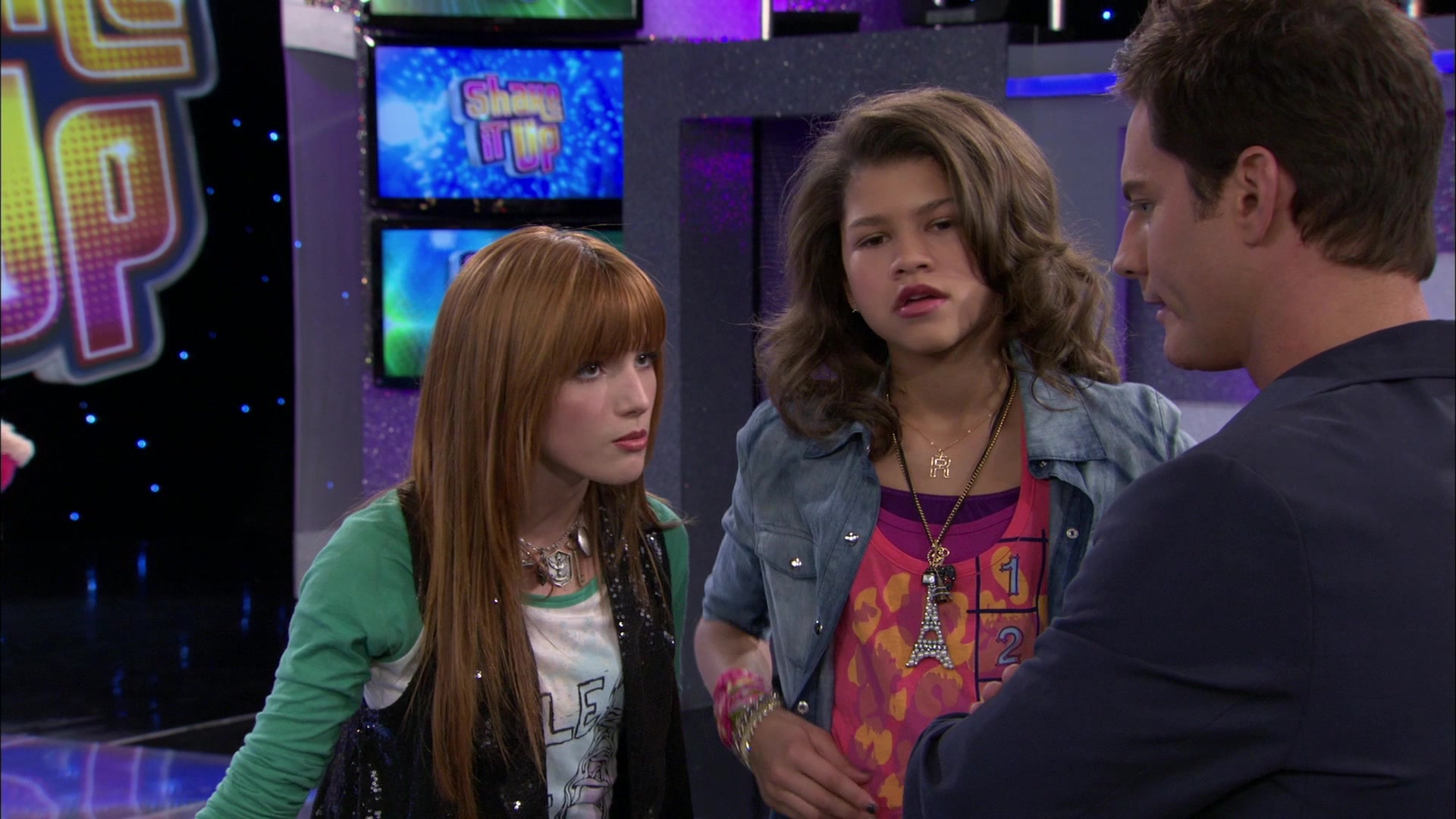 Shake_It_Up_S01E13_1080p_BTD_001251.jpg Shake_It_Up_S01E13_1080p_BTD_001251.jpg