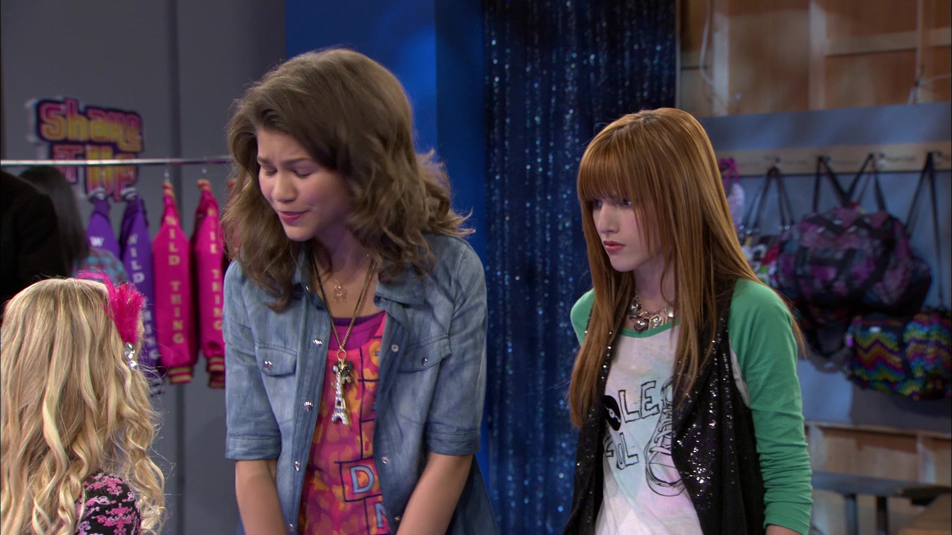 Shake_It_Up_S01E13_1080p_BTD_001807.jpg