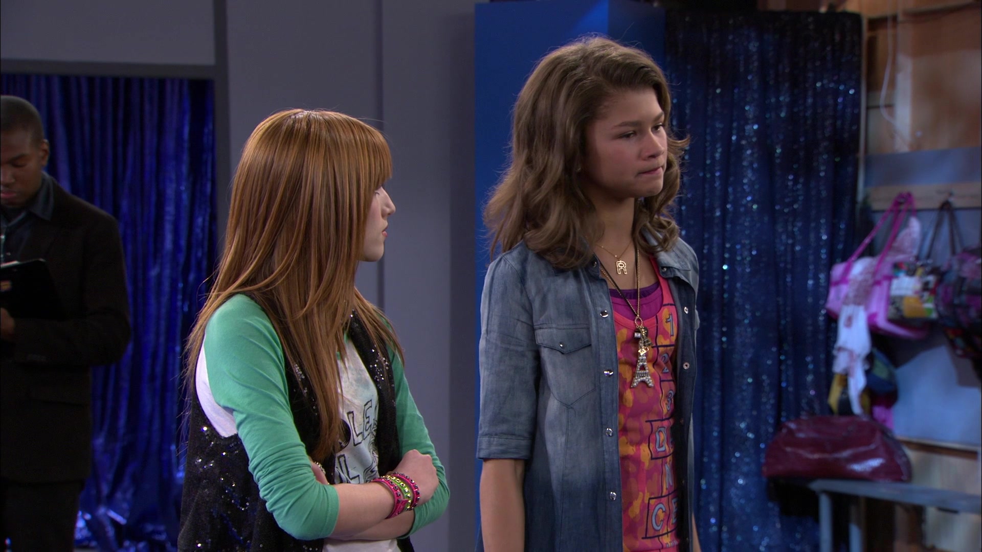 Shake_It_Up_S01E13_1080p_BTD_001913.jpg Shake_It_Up_S01E13_1080p_BTD_001913.jpg